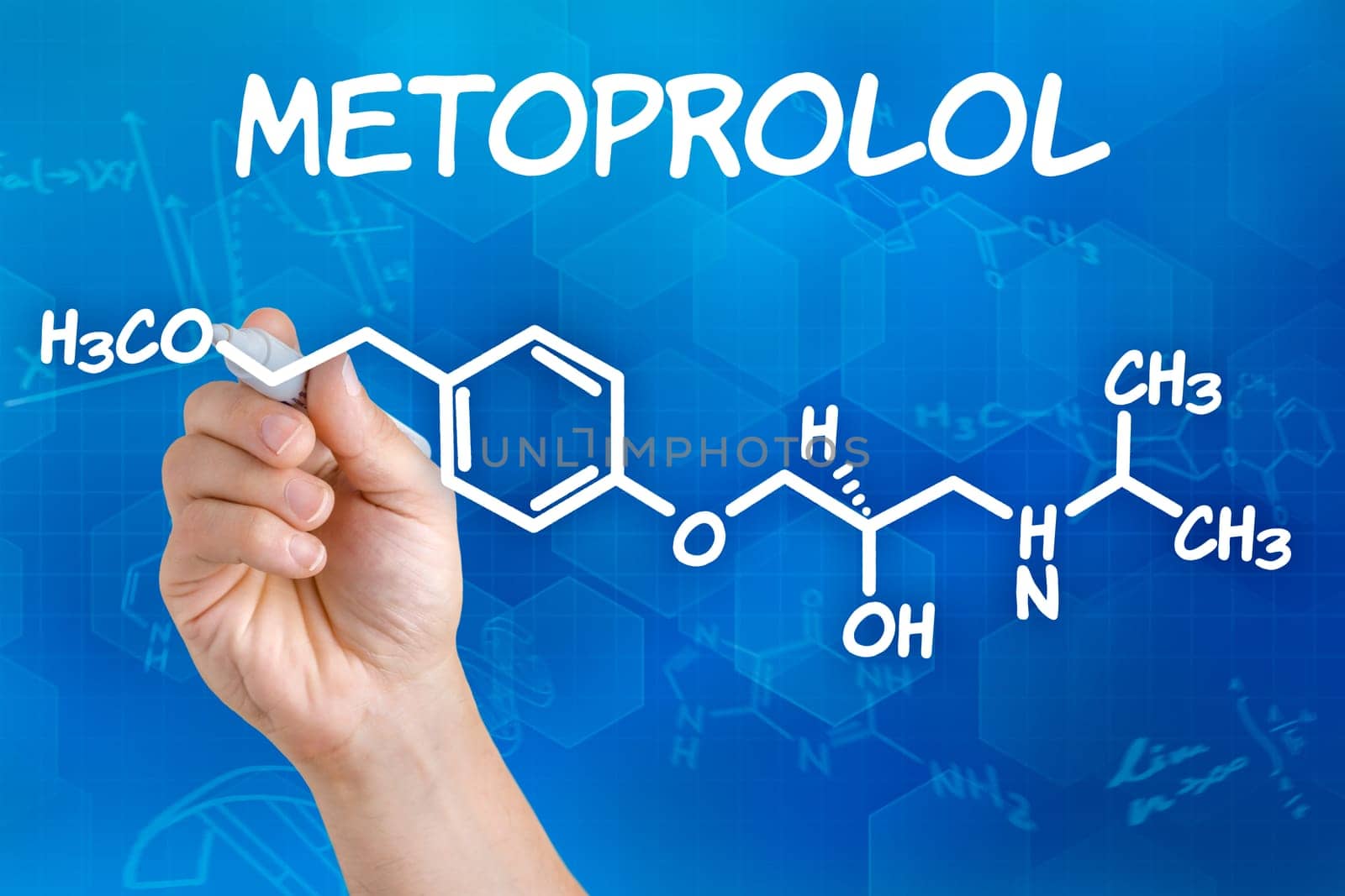 Hand draws chemical structural formula of metorolol