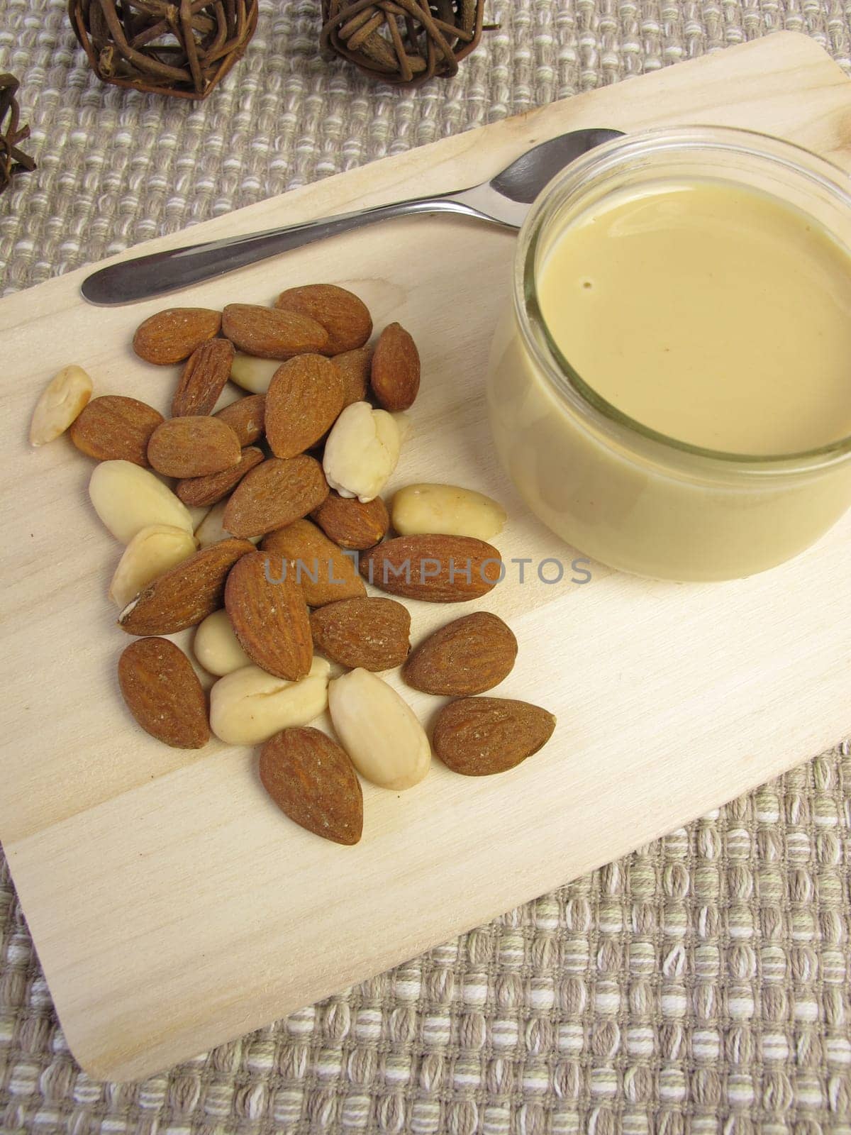 Almonds and almonds