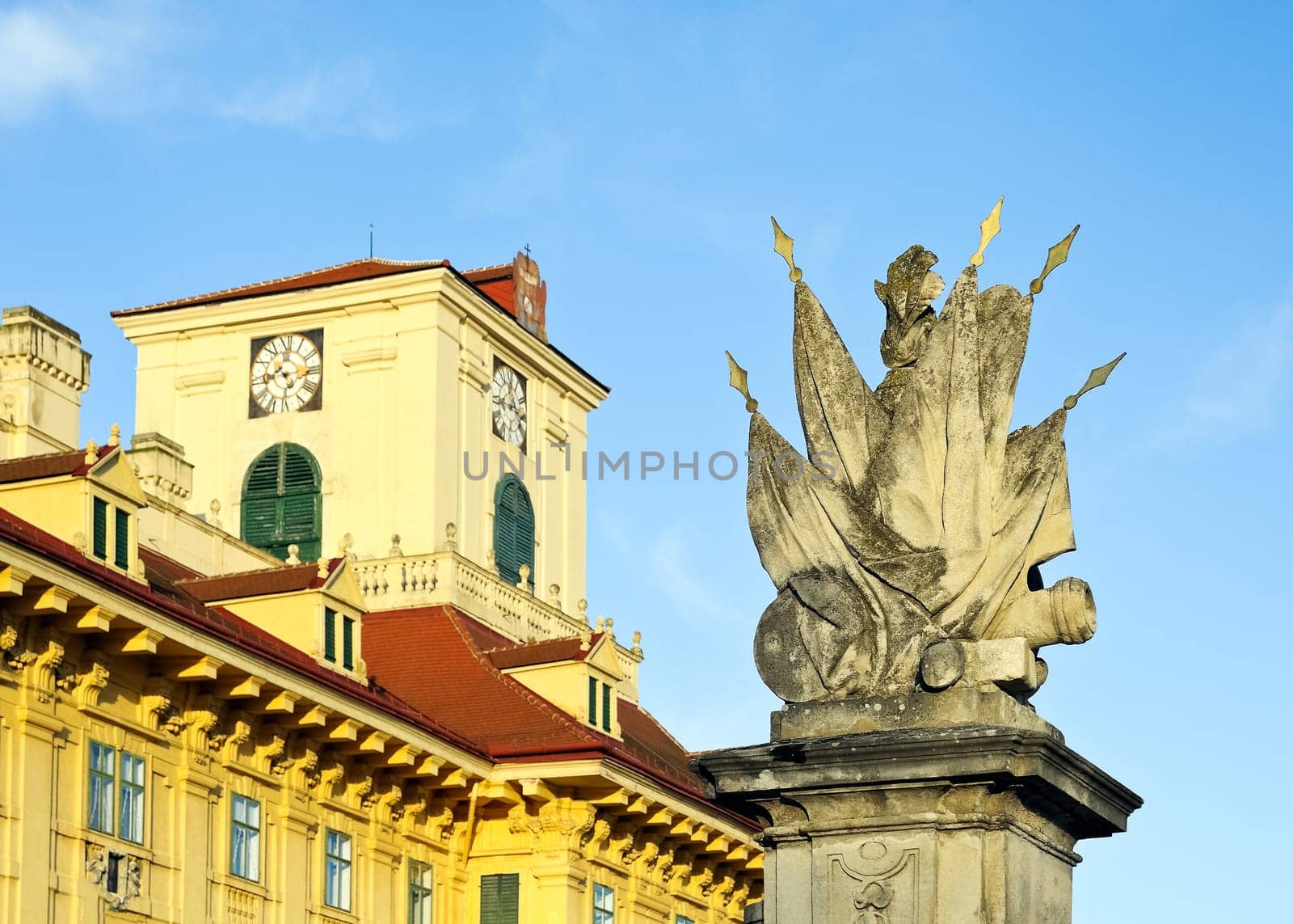 Standard at the entrance to Schloss Eisenstadt