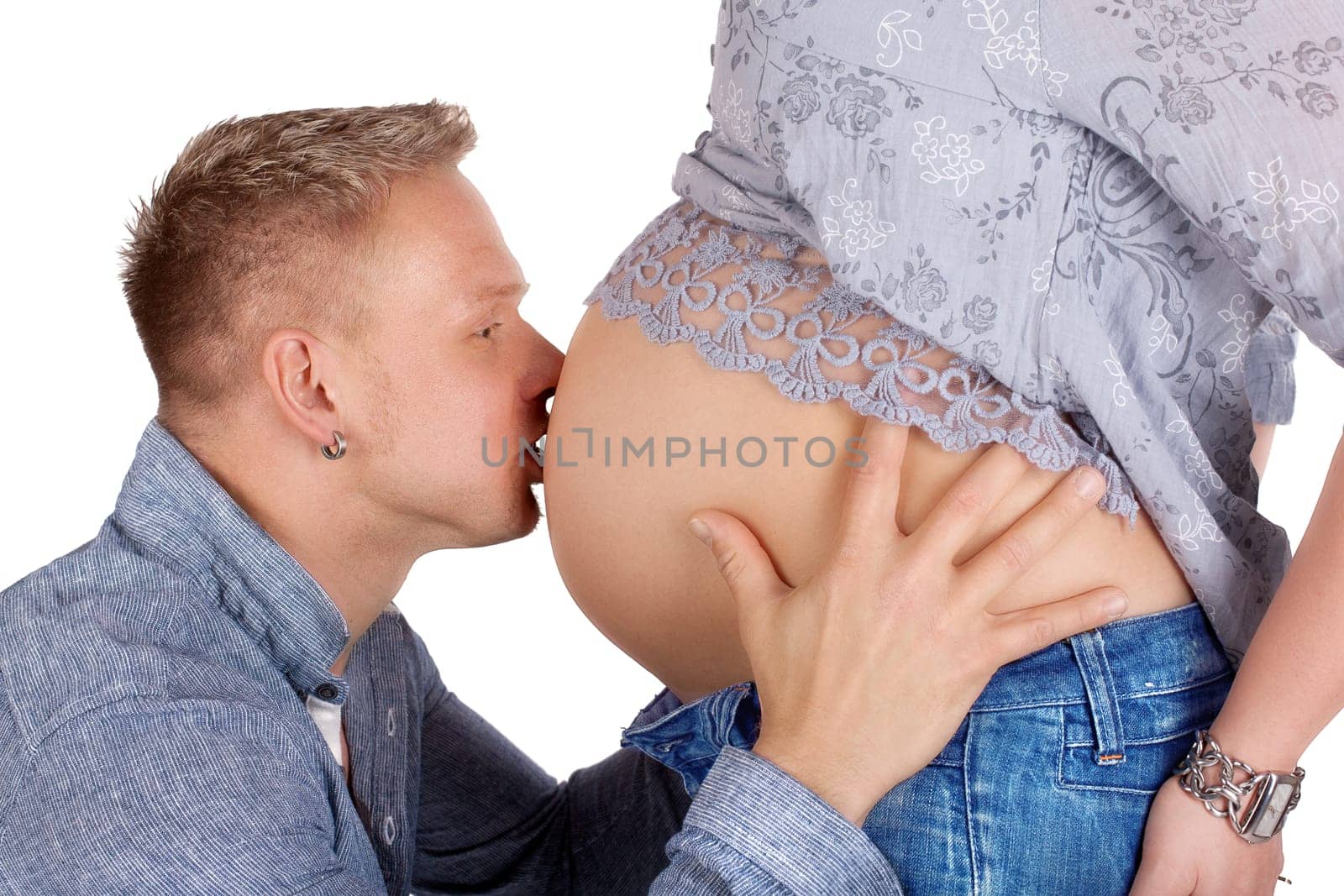 Baby belly kissing