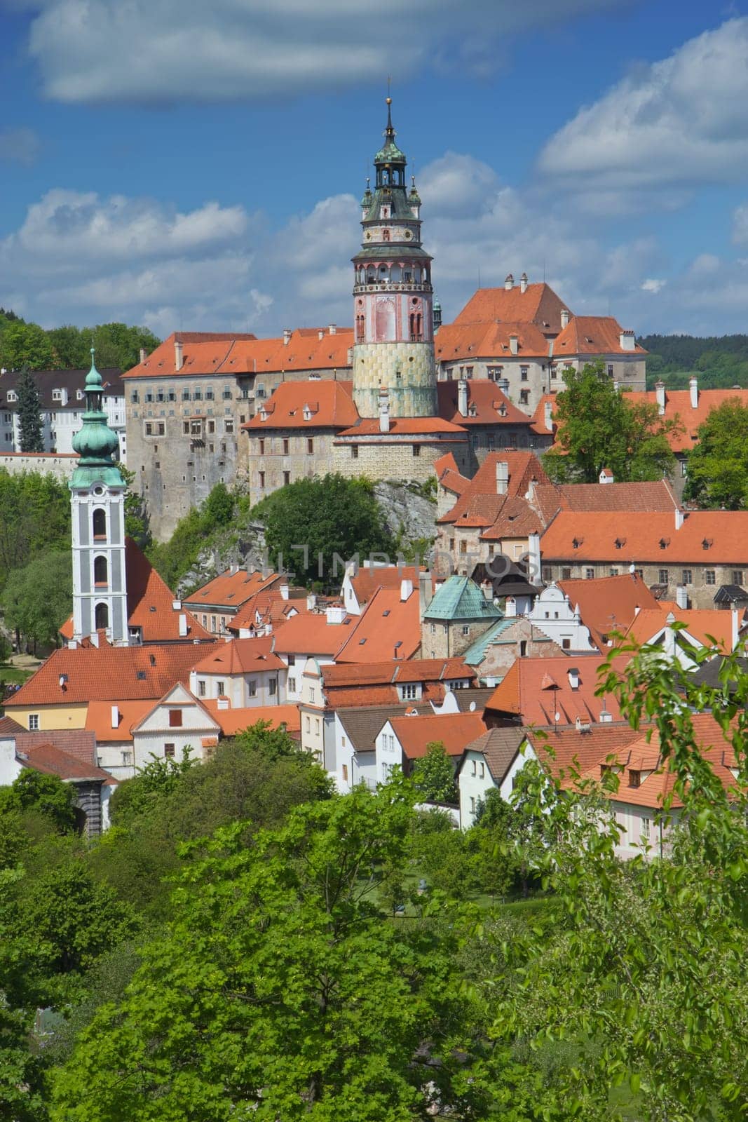 General view of the historic center of Cesky Krumlov. (Czech Republic).