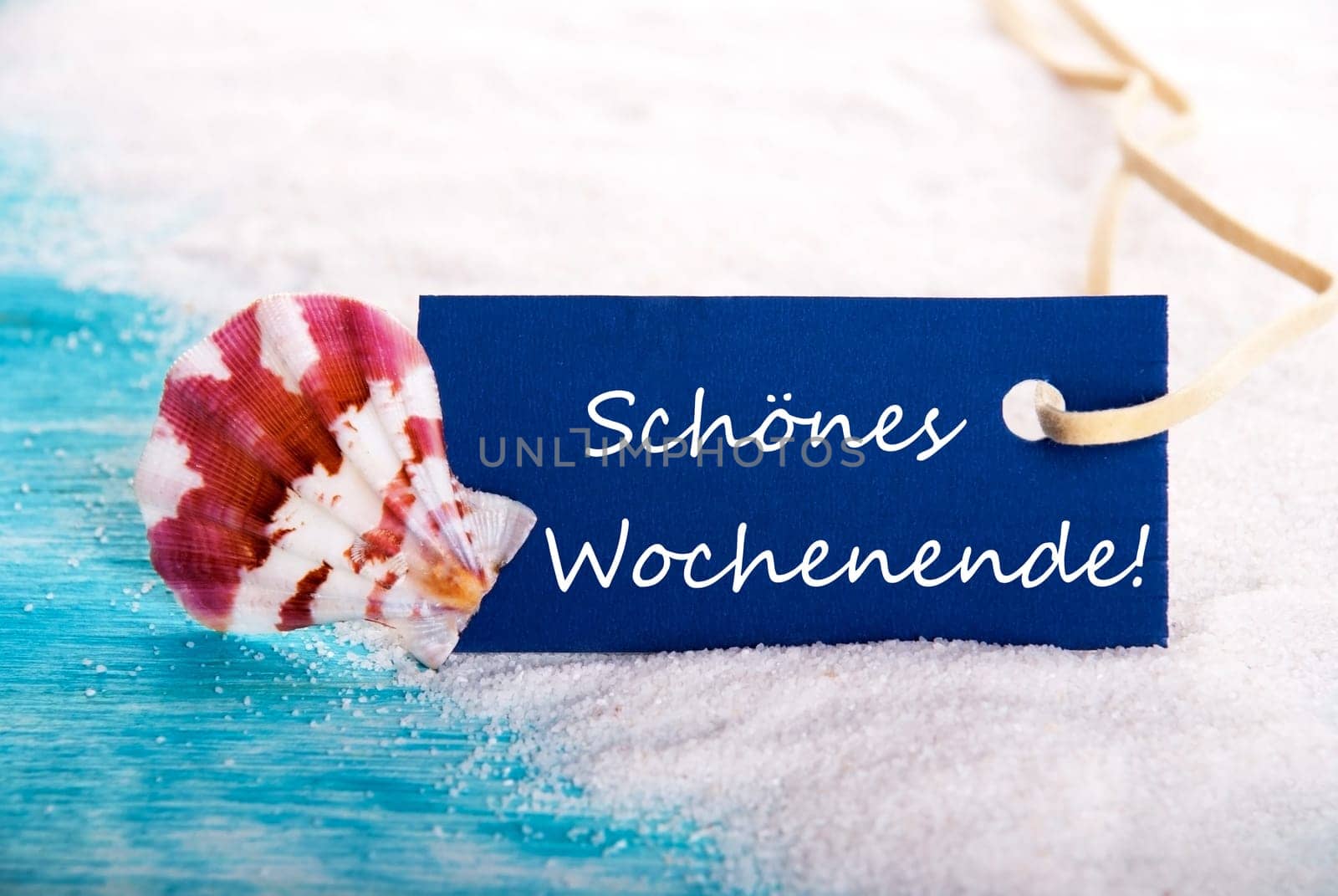 Label with the German Words Schoenes Wochenende which means Happy Weekend