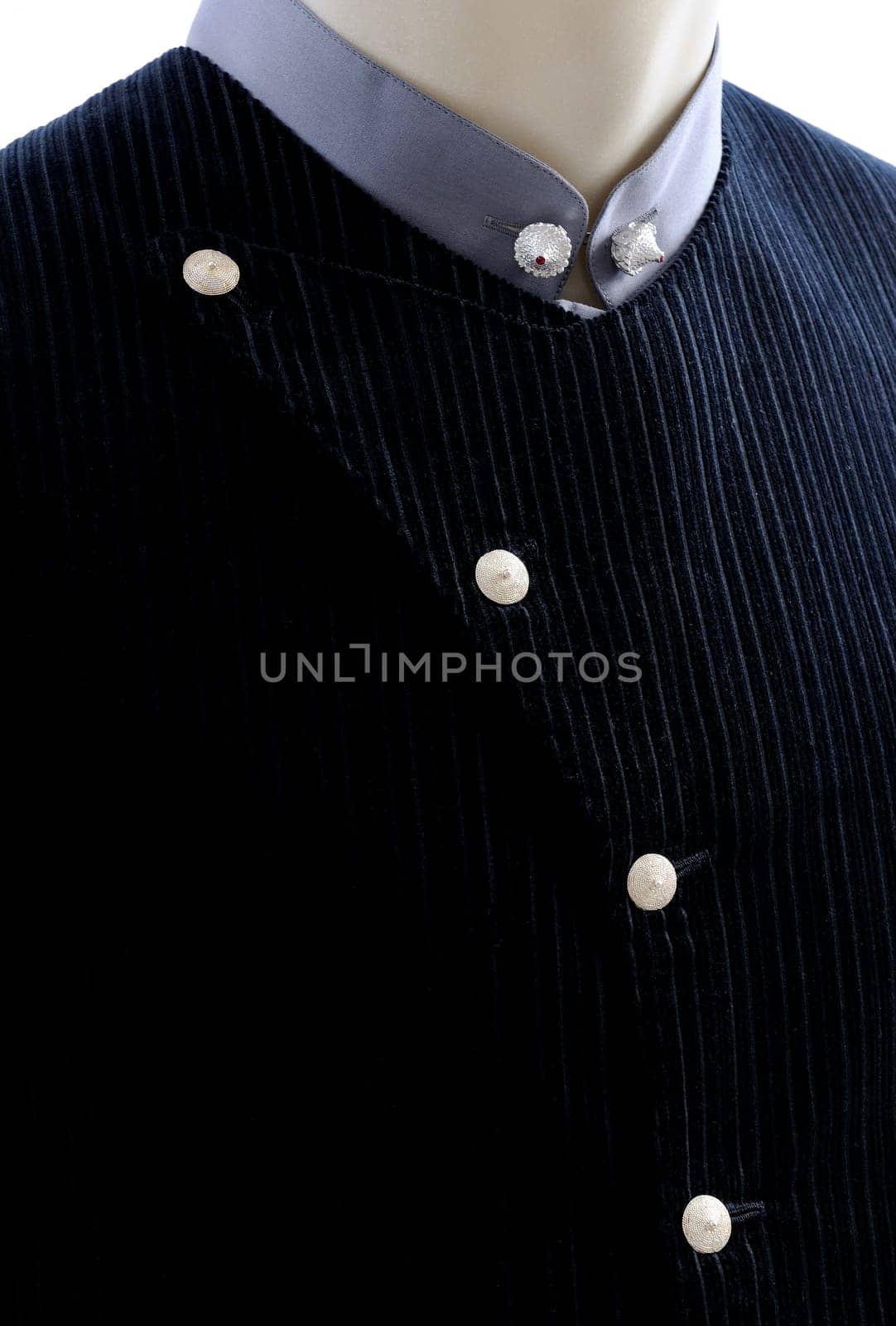Groom dress in velvet  comprising: poplin shirt, velvet vest, velvet jacket, velvet pants