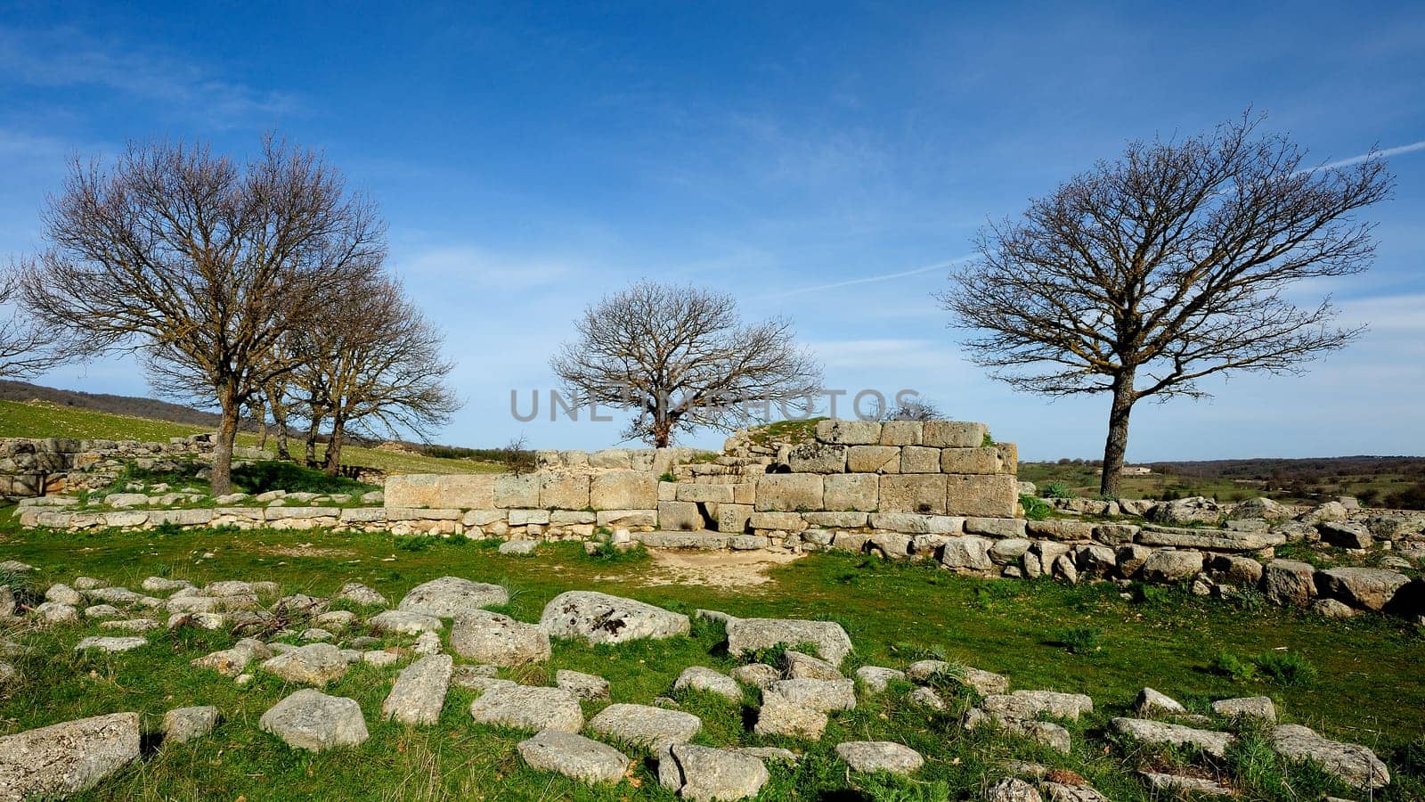 Giants' Tombs of Madau...The necropolis of Madau is located near the Nuraghe complex known as the Gremanu, a necropolis nuragica which is the plateau of Pratobello. Barbagia Ollolai in the middle of the valley of the riu Madau, in the direction of the step of Corru 'and Boi. The complex includes four burial tombs of the giants, made nuragica age, dating back to the Late Bronze-Late Bronze Age (1300-900 BC).