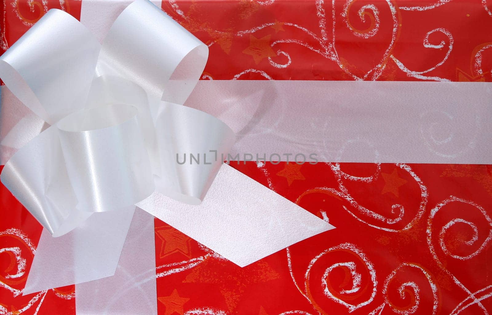 ribbon and bow with ample copy space