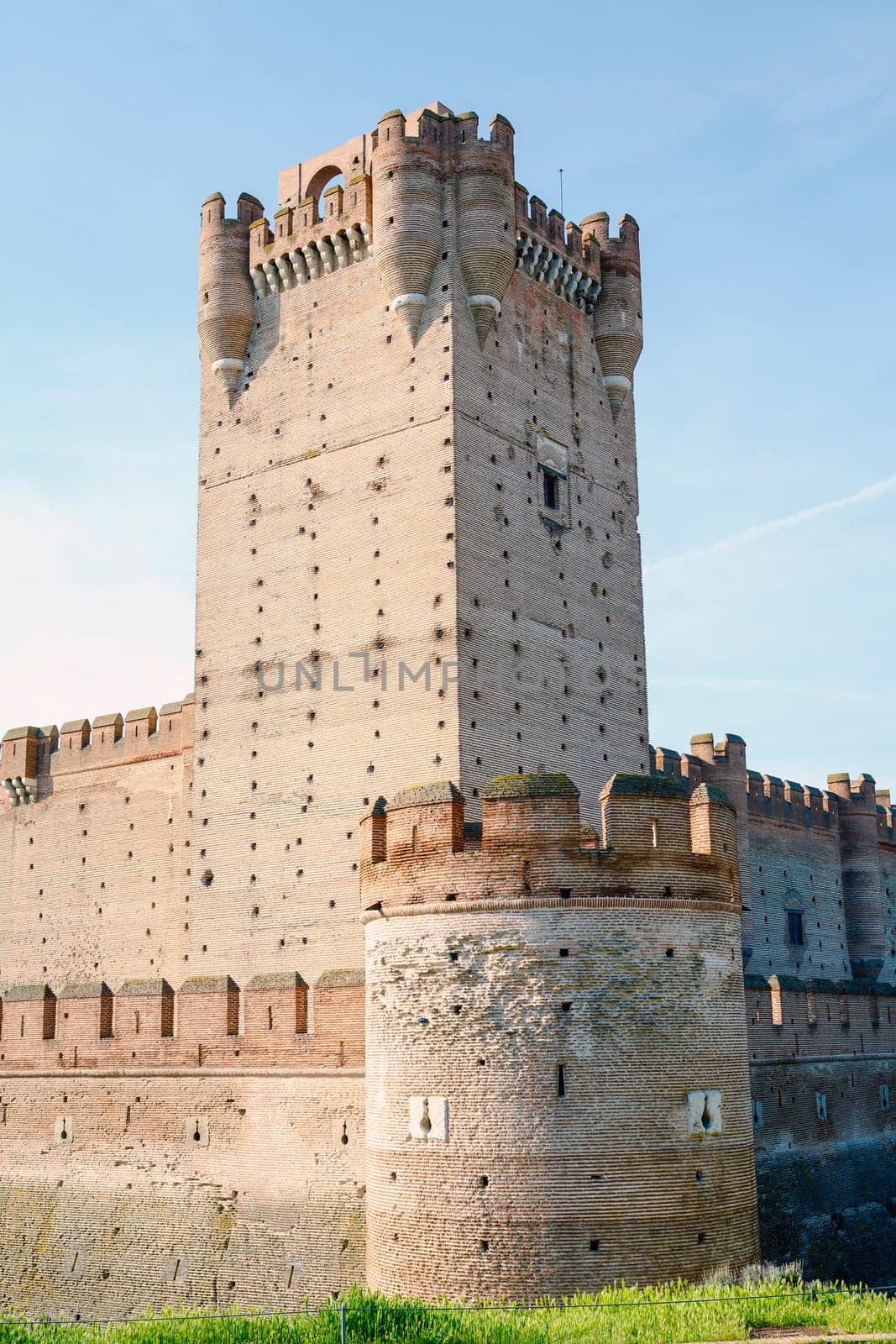 Famous Castle of La Mota (Castillo de la Mota) in the morning - one of the best preserved and most beautiful medieval fortresses of Spain.