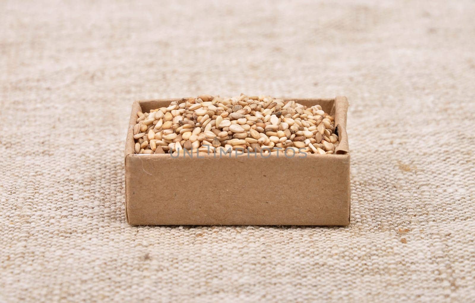 Sesame on linen