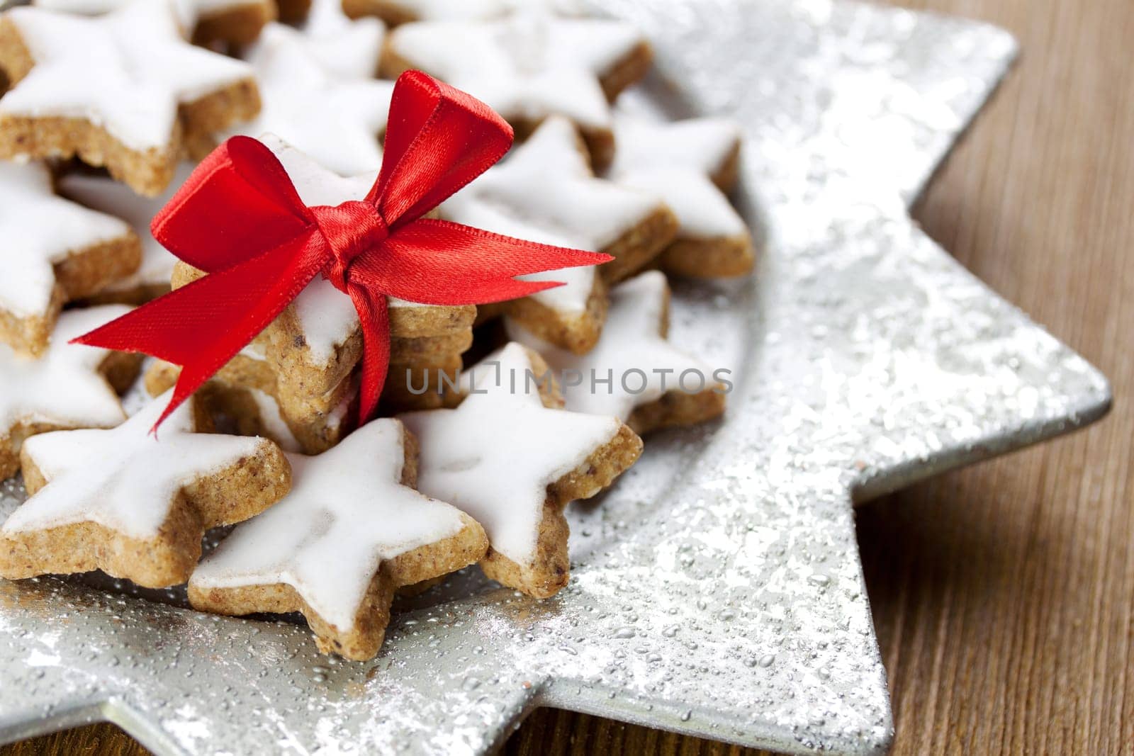 delicious cinnamon stars