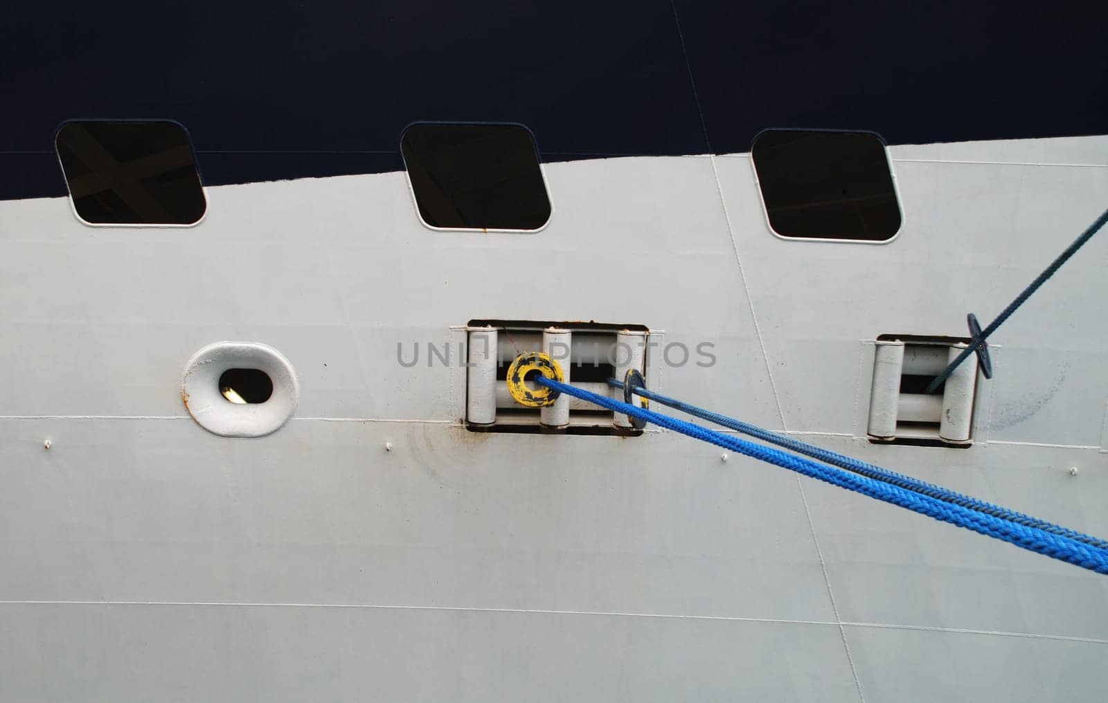 stock pictures of ropes used in ships for protection