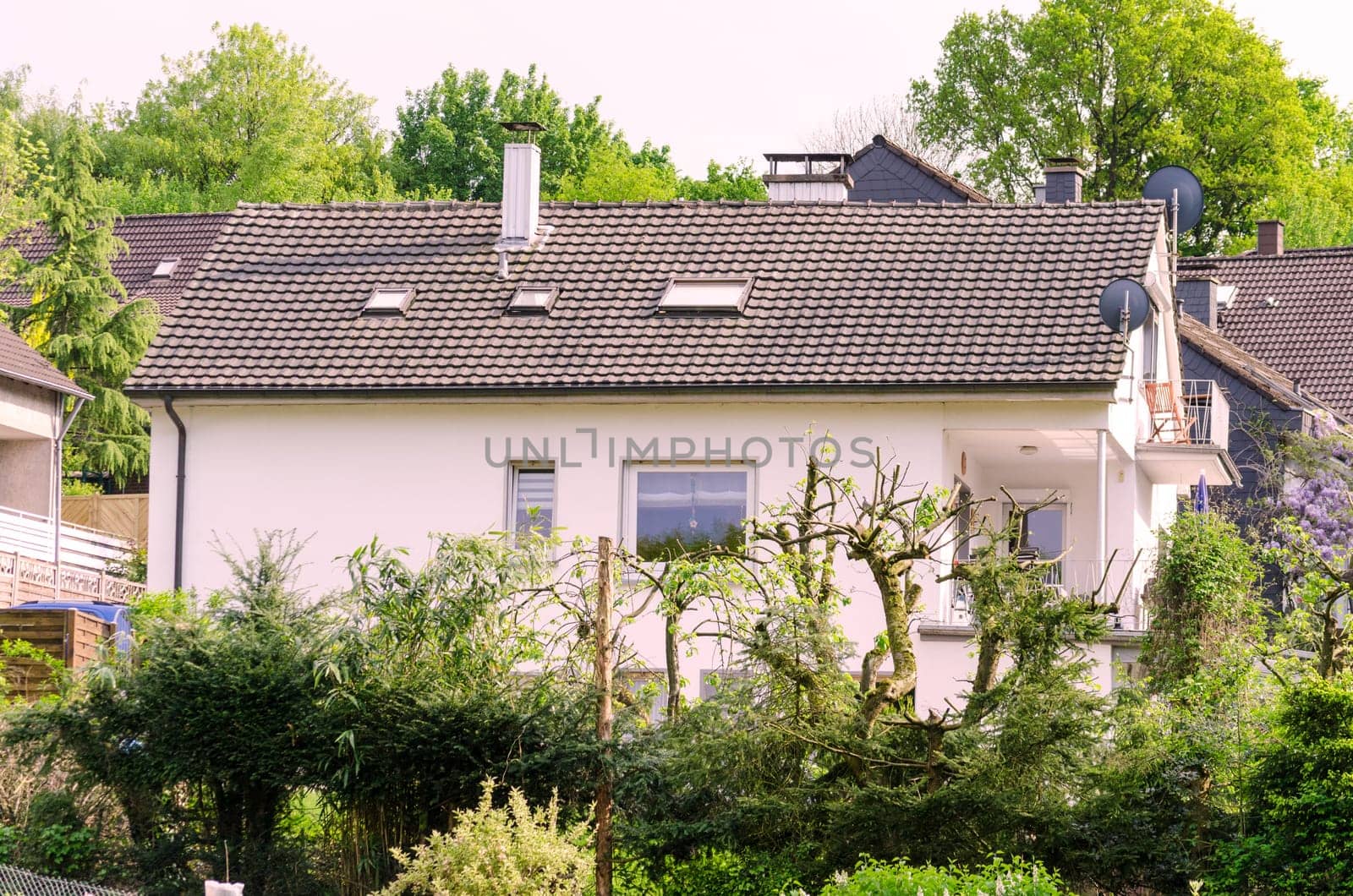 Two-family house from the 60s
