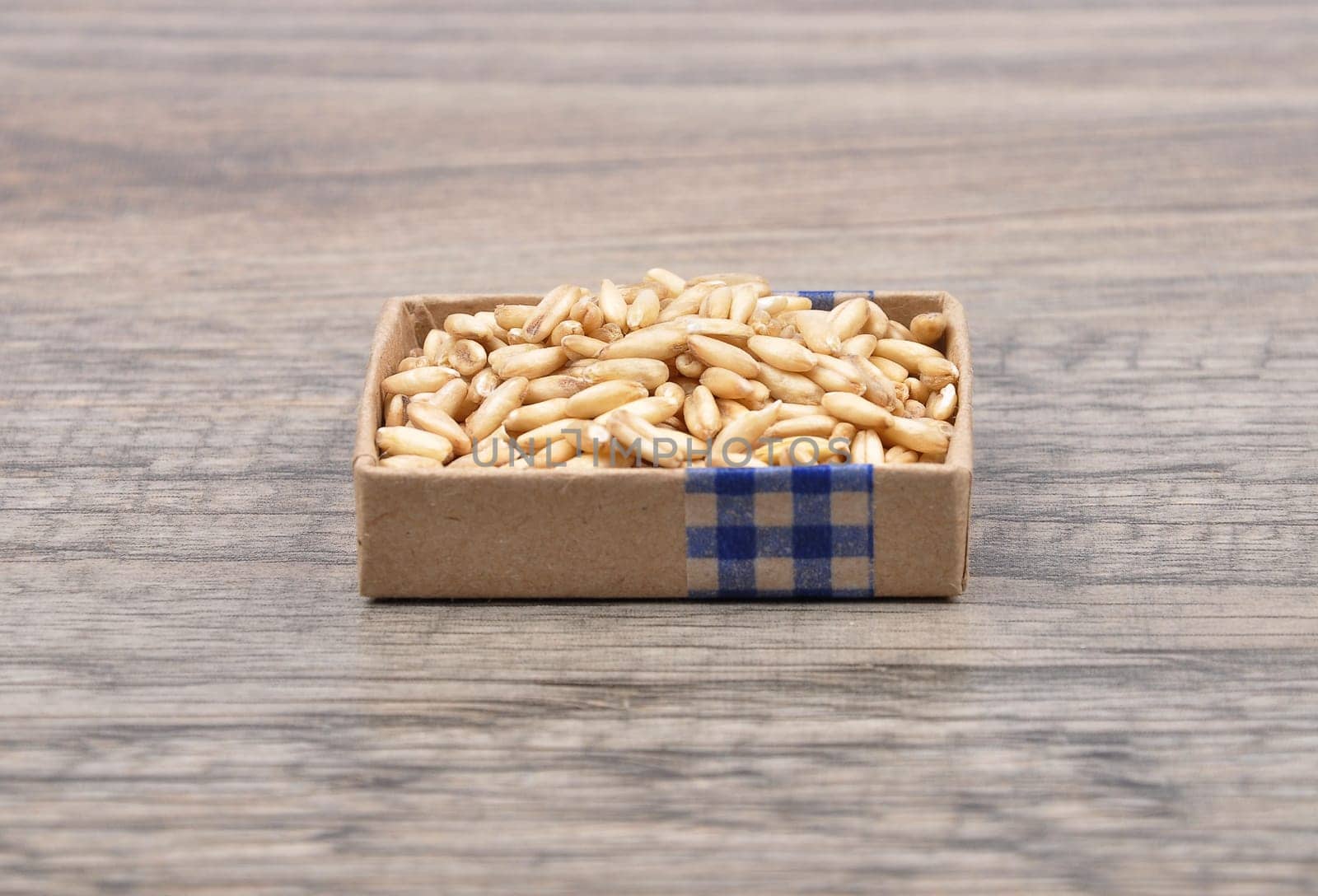 Oats on wood