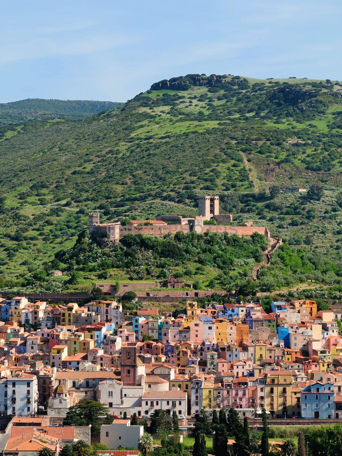 Bosa is situated on the mouth of the river Temo, the only town in Sardinia built on the estuary of a river navigable.