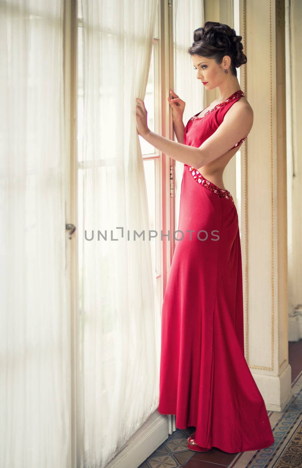 lady in red