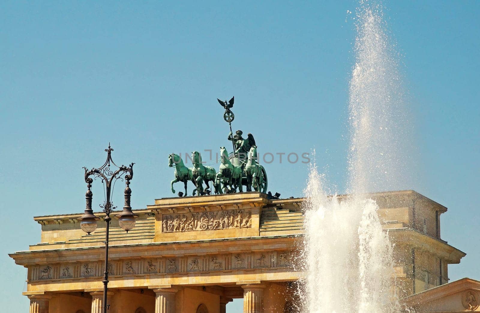 Brandenburger Tor Deutschland Berlin / Brandenburg Gate Germany Berlin