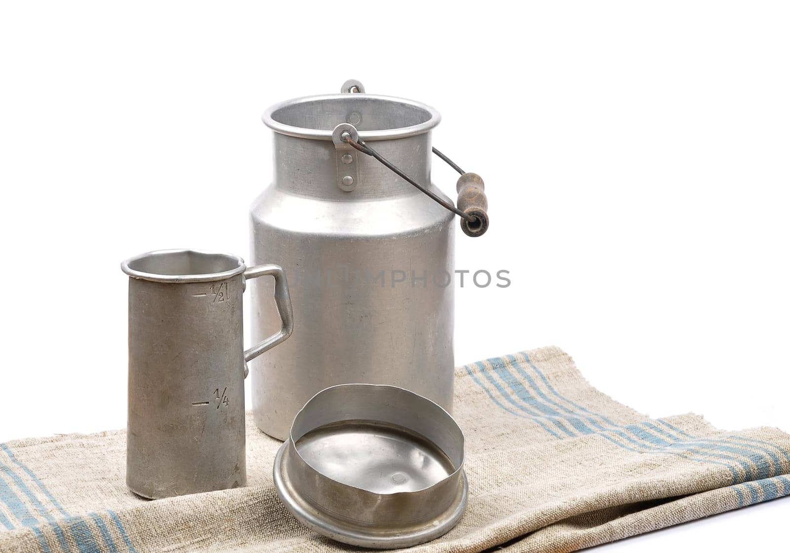 Measuring cups and milk jugs