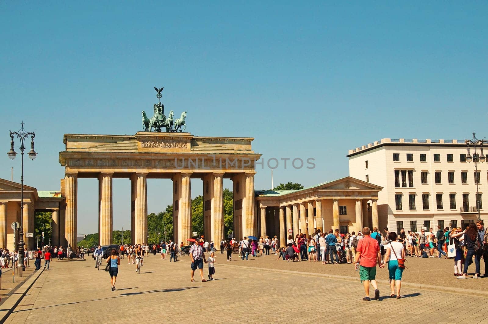 Brandenburger Tor Deutschland Berlin / Brandenburg Gate Germany Berlin