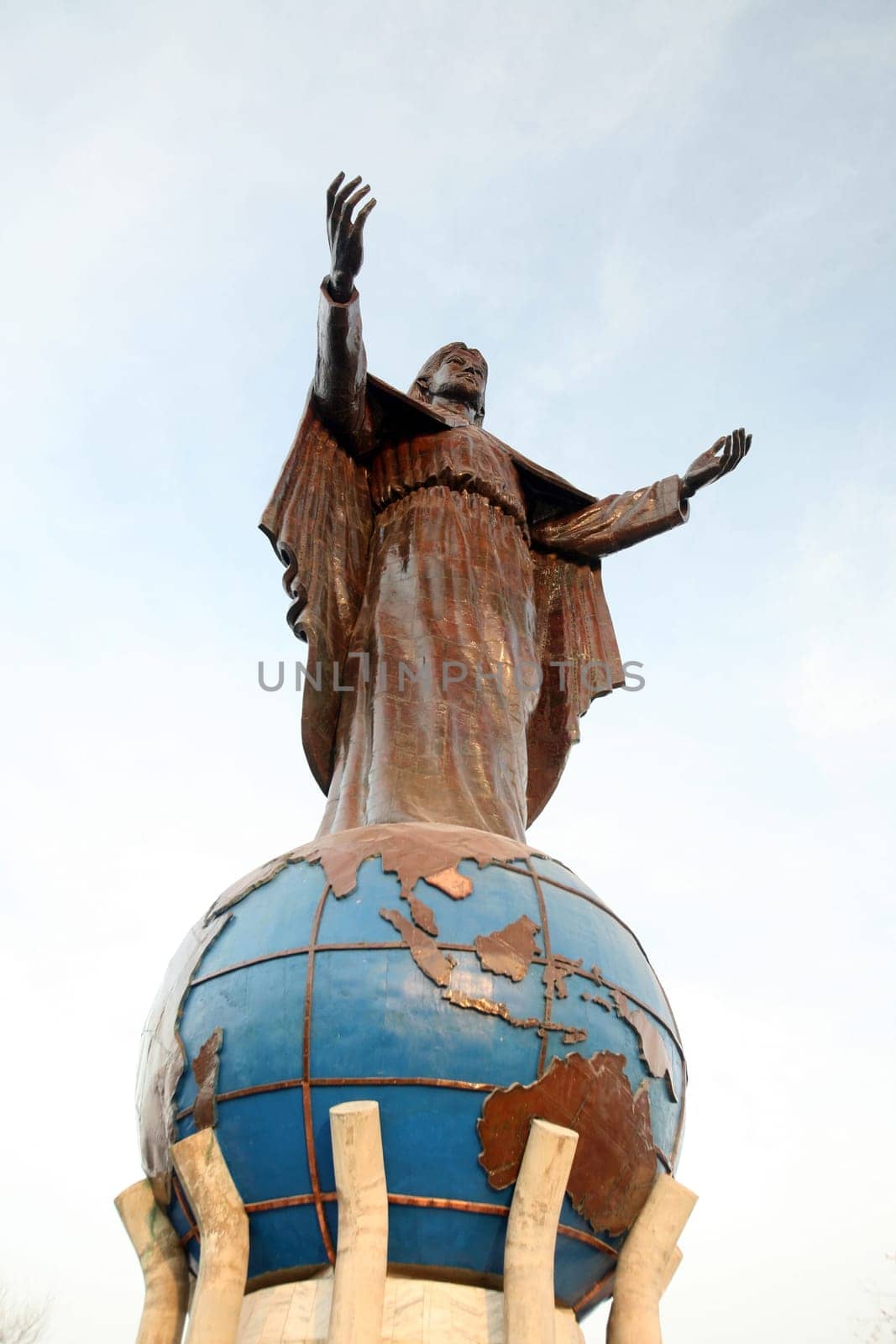 Asia,South East Asia,East Timor,Timor-Leste,Timor,Dili,Everyday,Jesus Statue,Cape Fatucama,Monument, The Jesus statue at Cape Fatucama on the coast in the capital Dili in East Timor in South East Asia.       (Urs Flueeler)