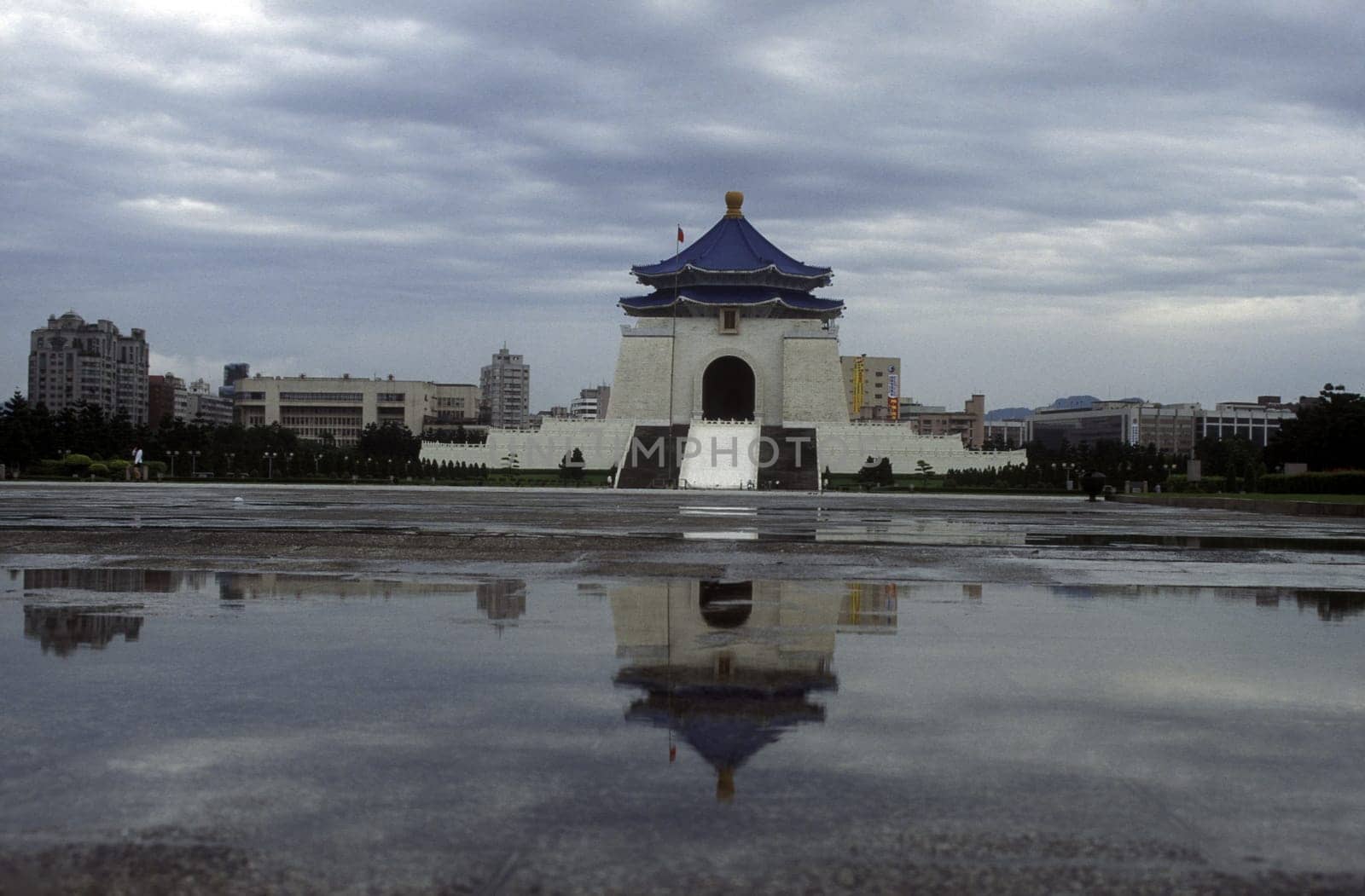 The Chiang Kai Shek Memorial with the Great Square in the capital Taipei in the north of the island of Taiwan.