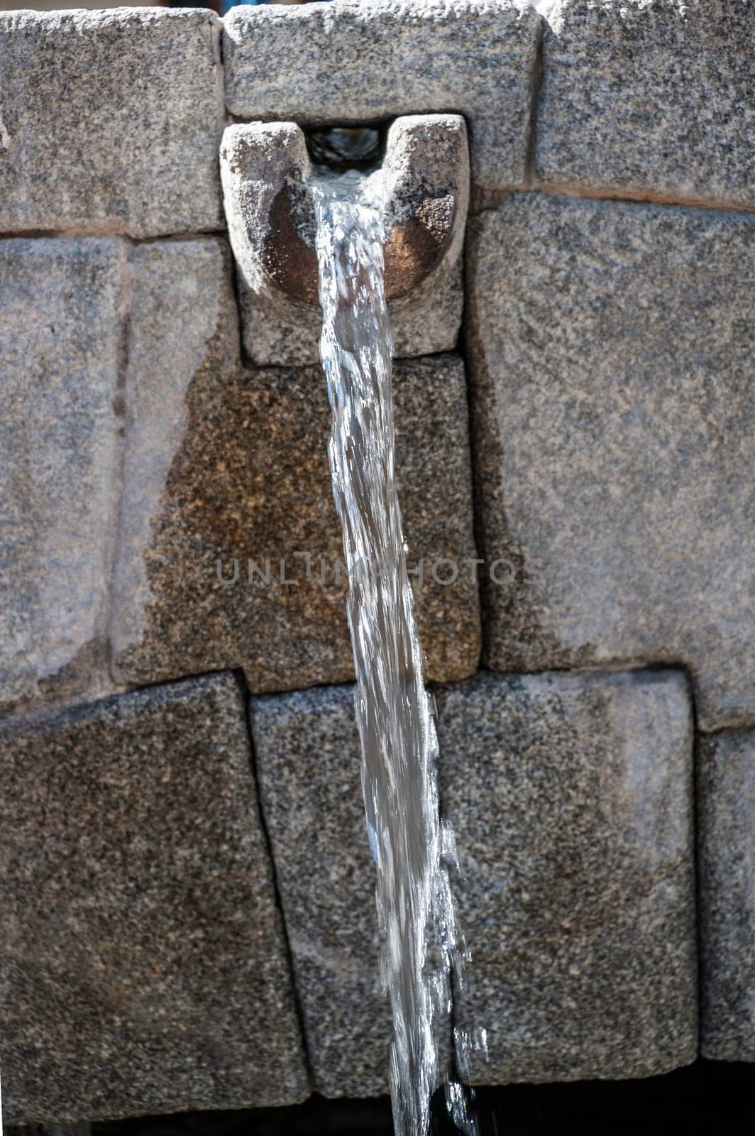 Inca aqueduct, Machu Picchu, Peruvian Andes, Sacred Valley