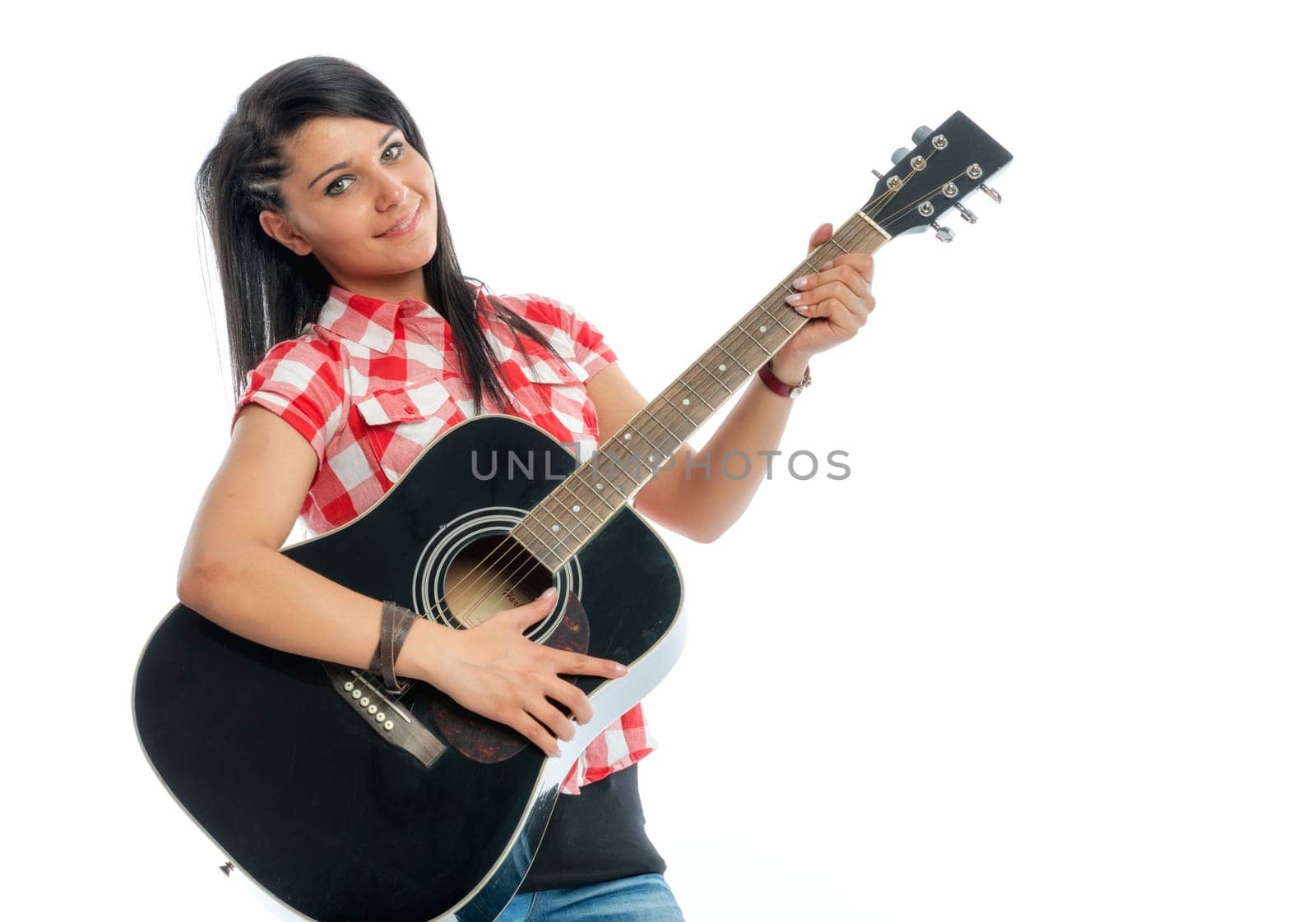 Black-haired girl with guitar