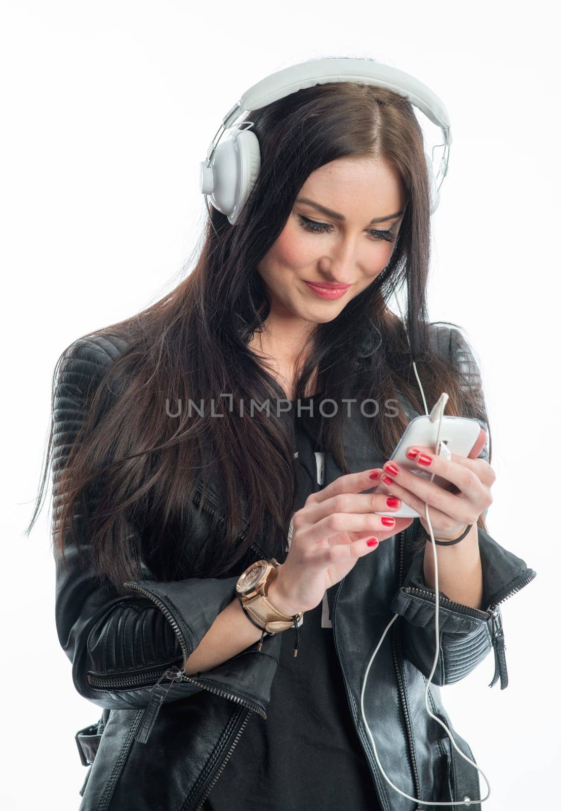 Young woman with Mp3 player and headphones