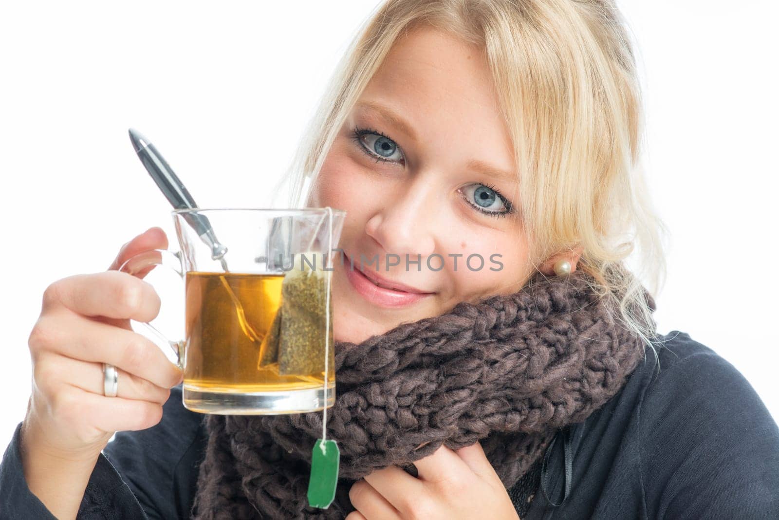 FRau with tea glass