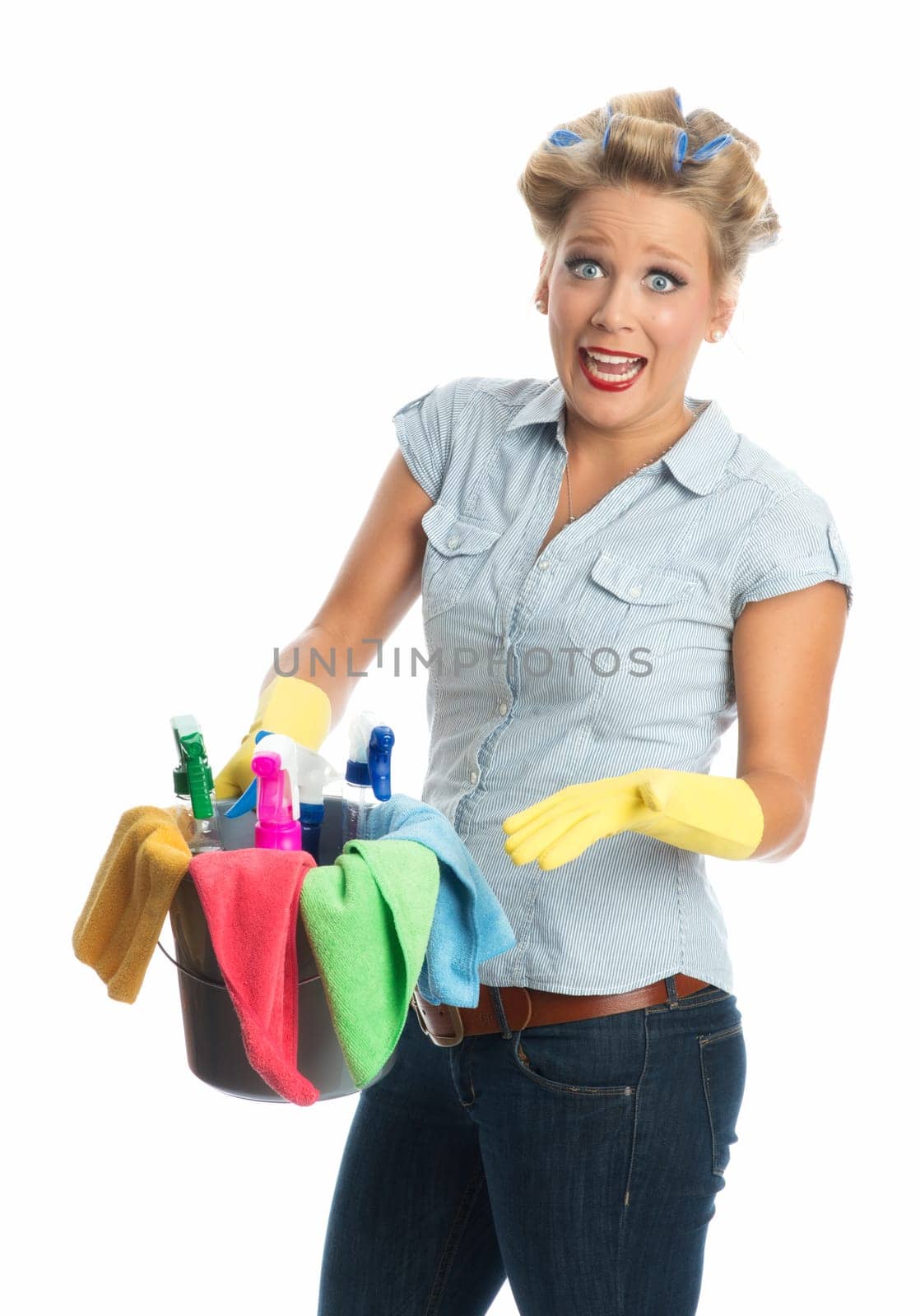 Genervte Cleaner with bucket