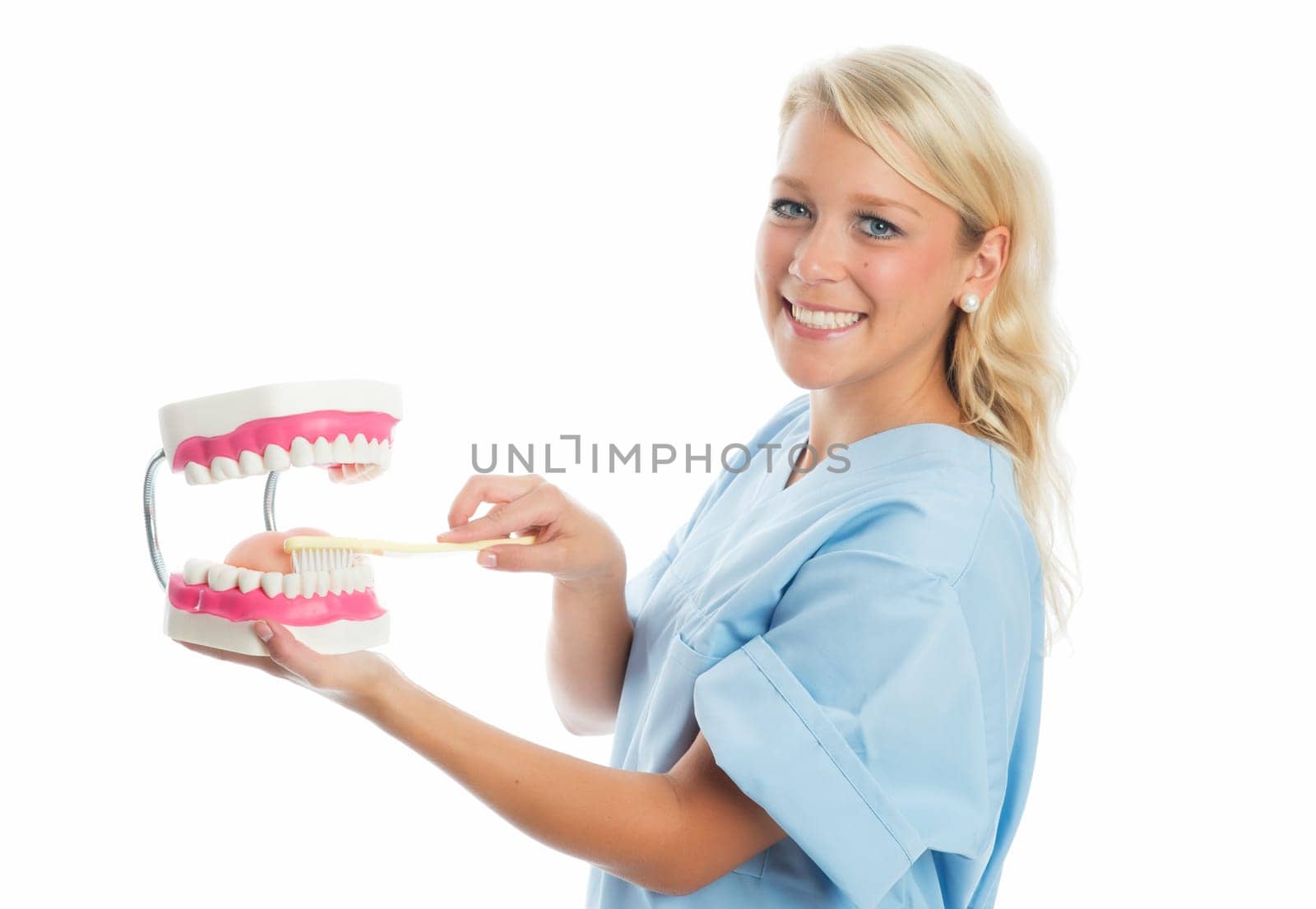 Proper brushing of teeth