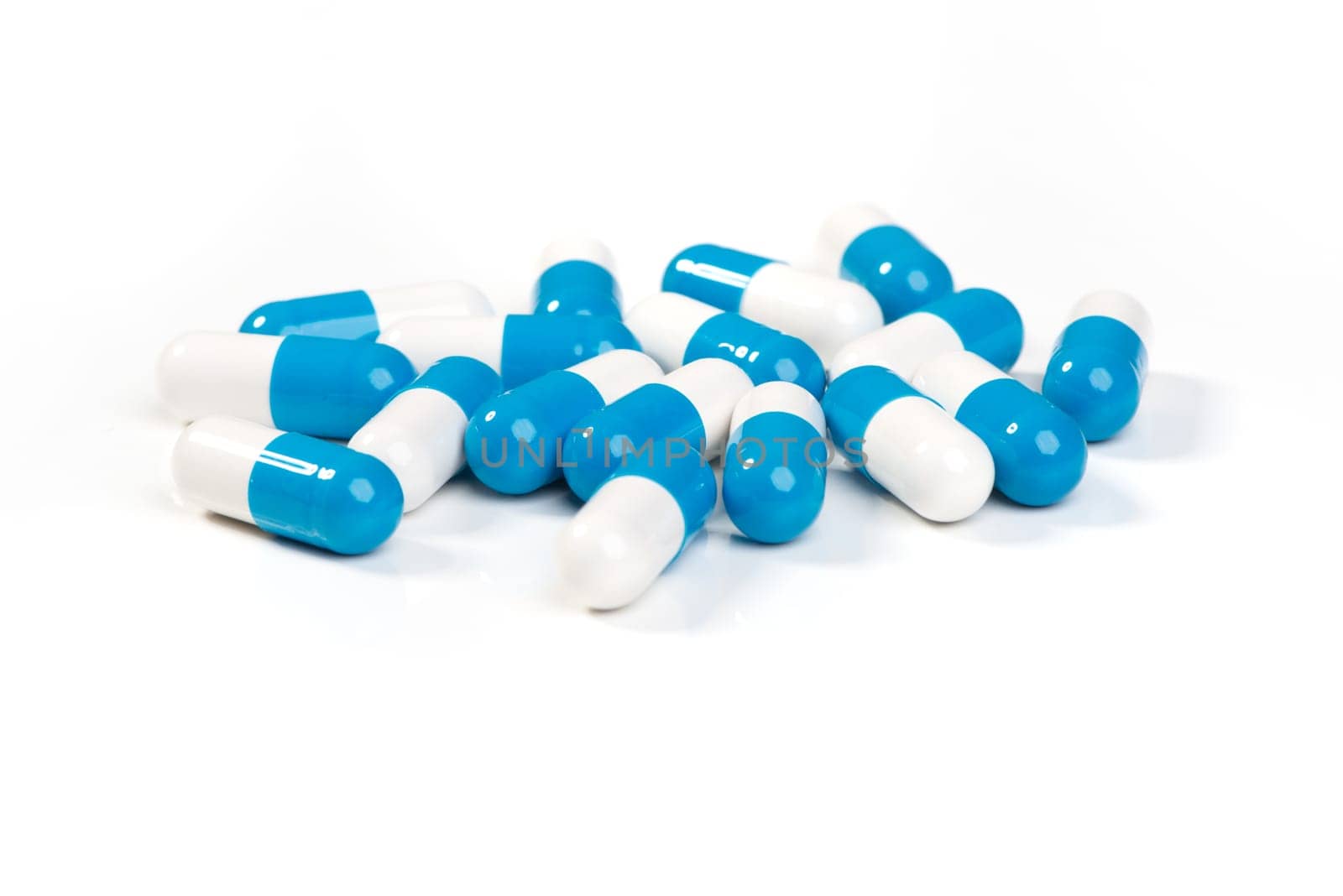 Vitamin capsules