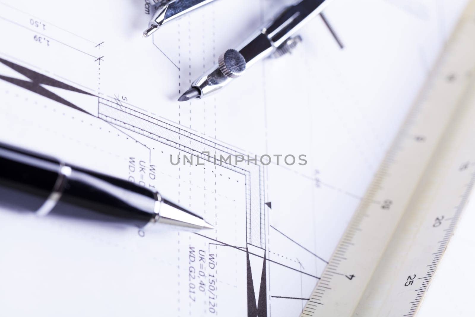 Architectural blueprints and working materials for architects for surveying in the Böro on a scherib tisch