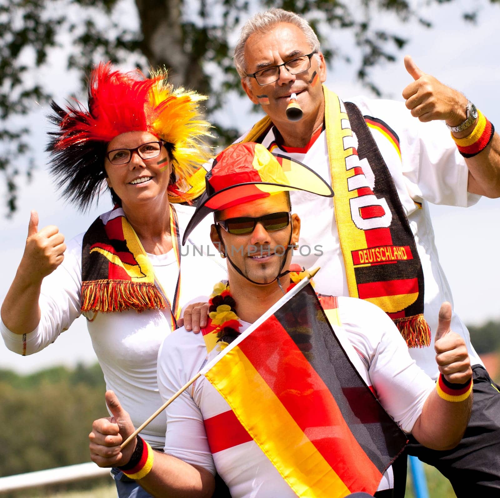 cheering football fans - Germany