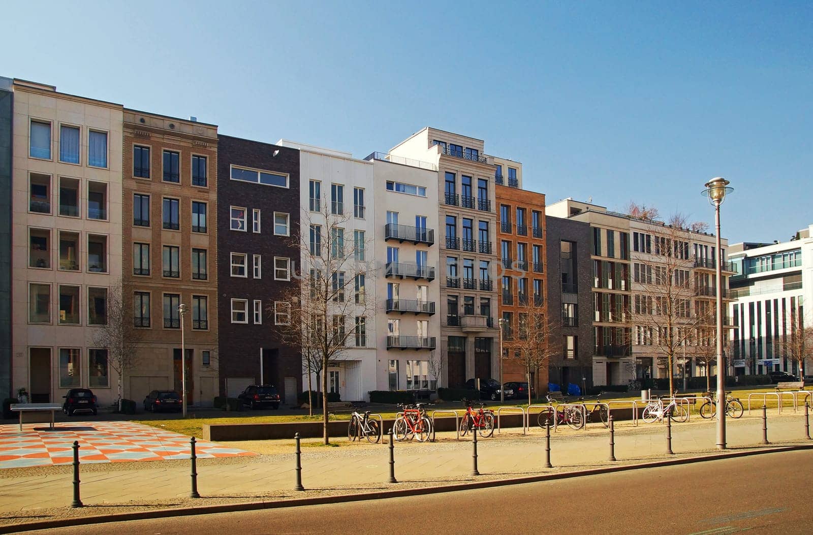 Modern Residential Building Berlin Germany / Modern Apartment Buildings Berlin Germany