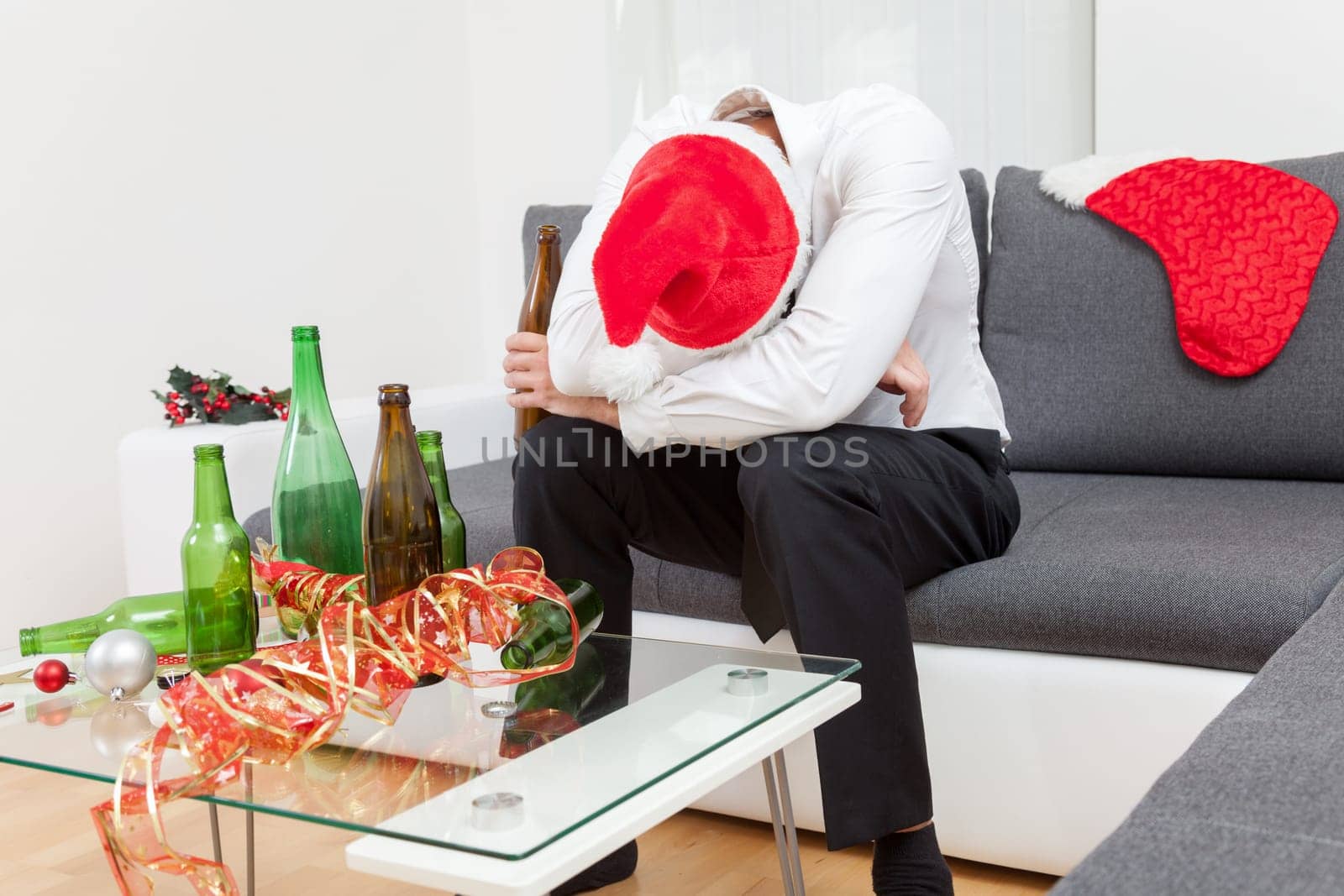 Alcohol abuse during holiday period can hurt