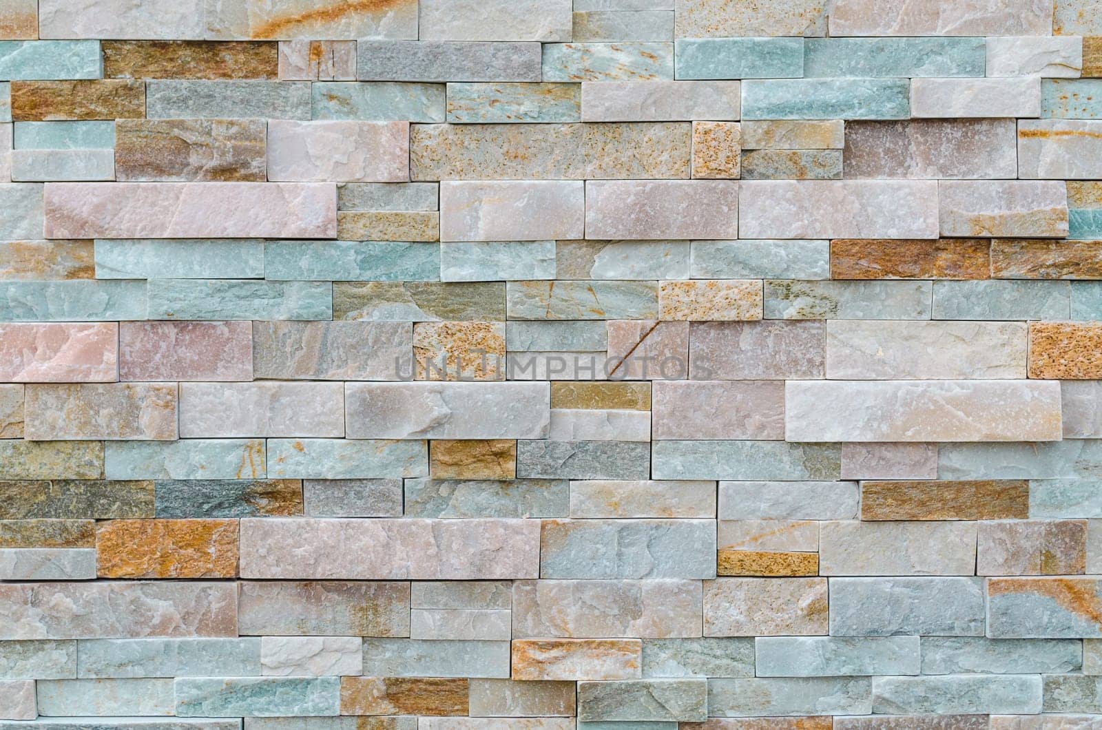 House wall renovated with thermal insulation and clad with a beautiful clinker stone.