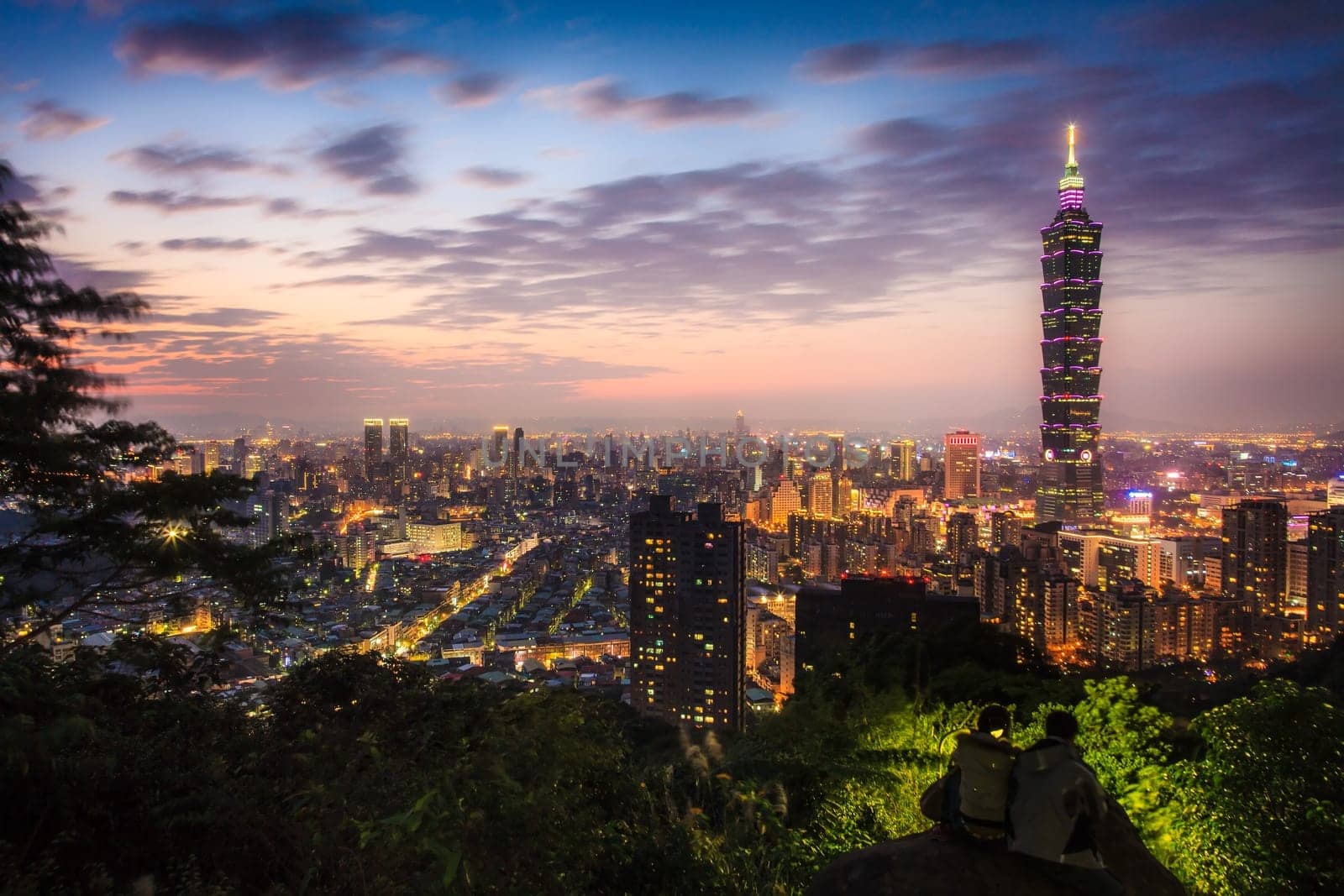 Taipei's City Skyline at sunset with the famous Taipei 101 for adv or others purpose use