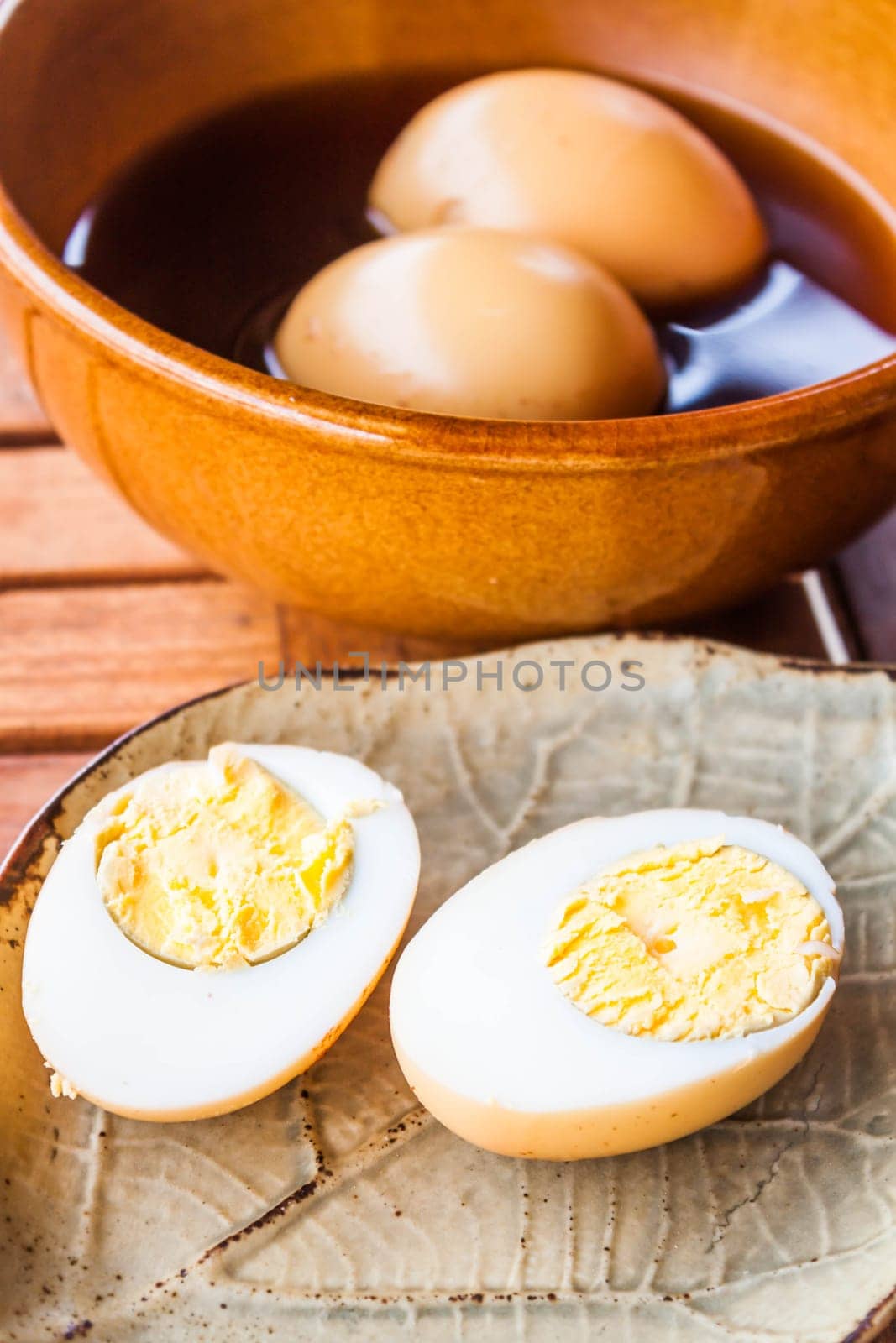 Hard-boiled eggs stew with sweet gravy