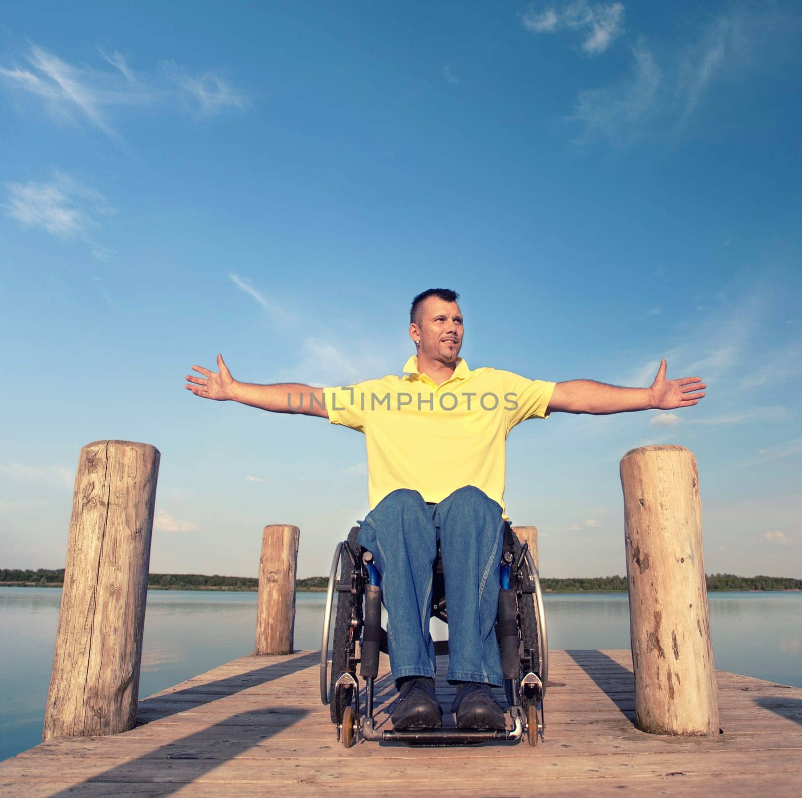 Wheelchair user enjoys the summer