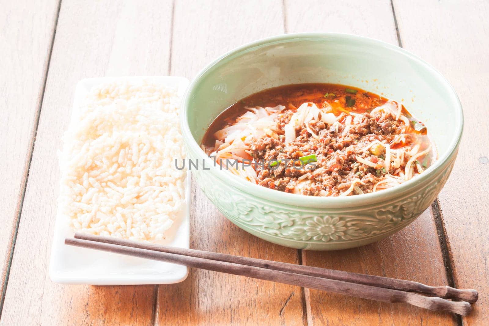 Lunch set of spicy noodle and crispy rice cracker