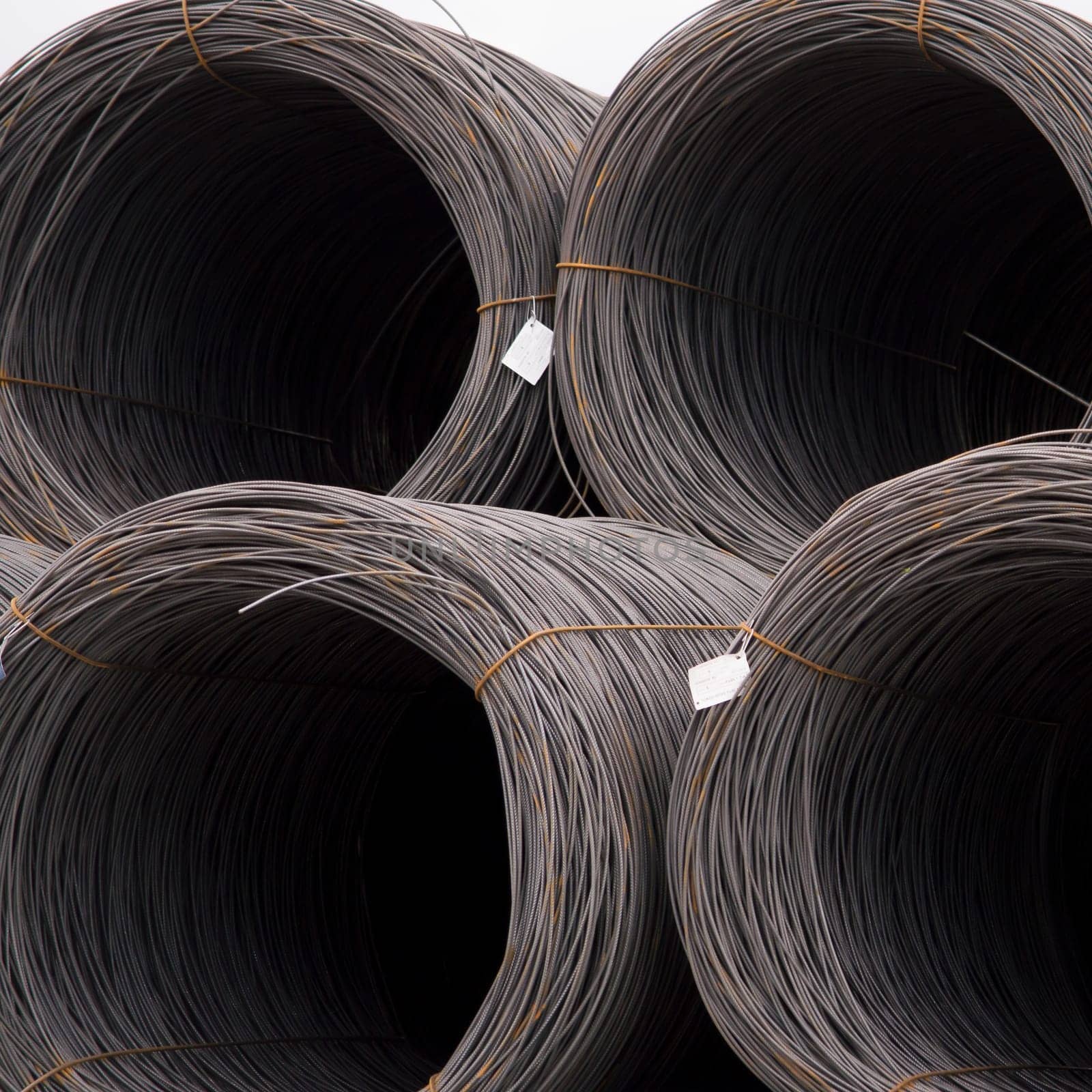rolls of steel cable for use in construction