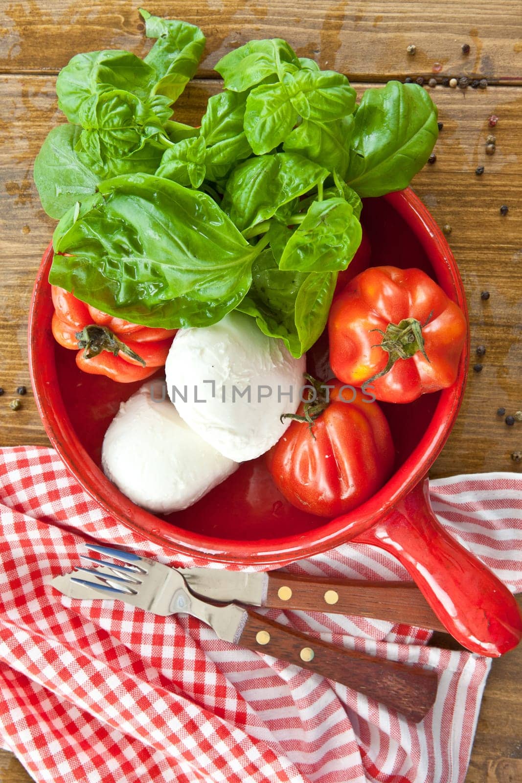 Fresh tomatoes,mozzarella and basil for caprese