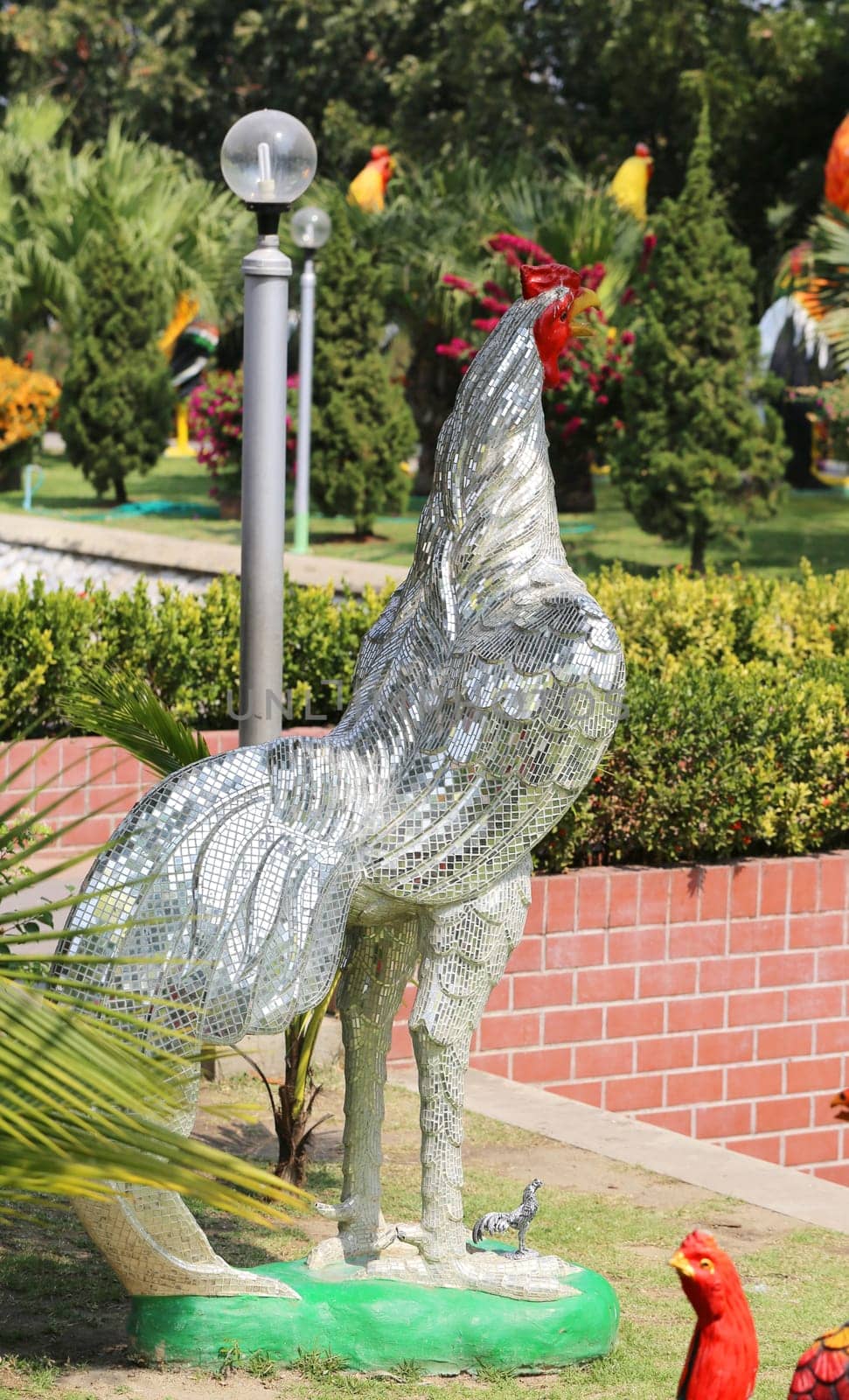 Statue of a rooster