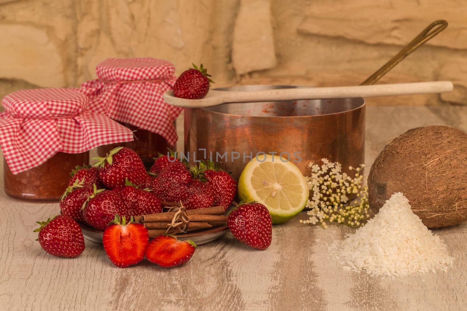 Strawberry jam cooking