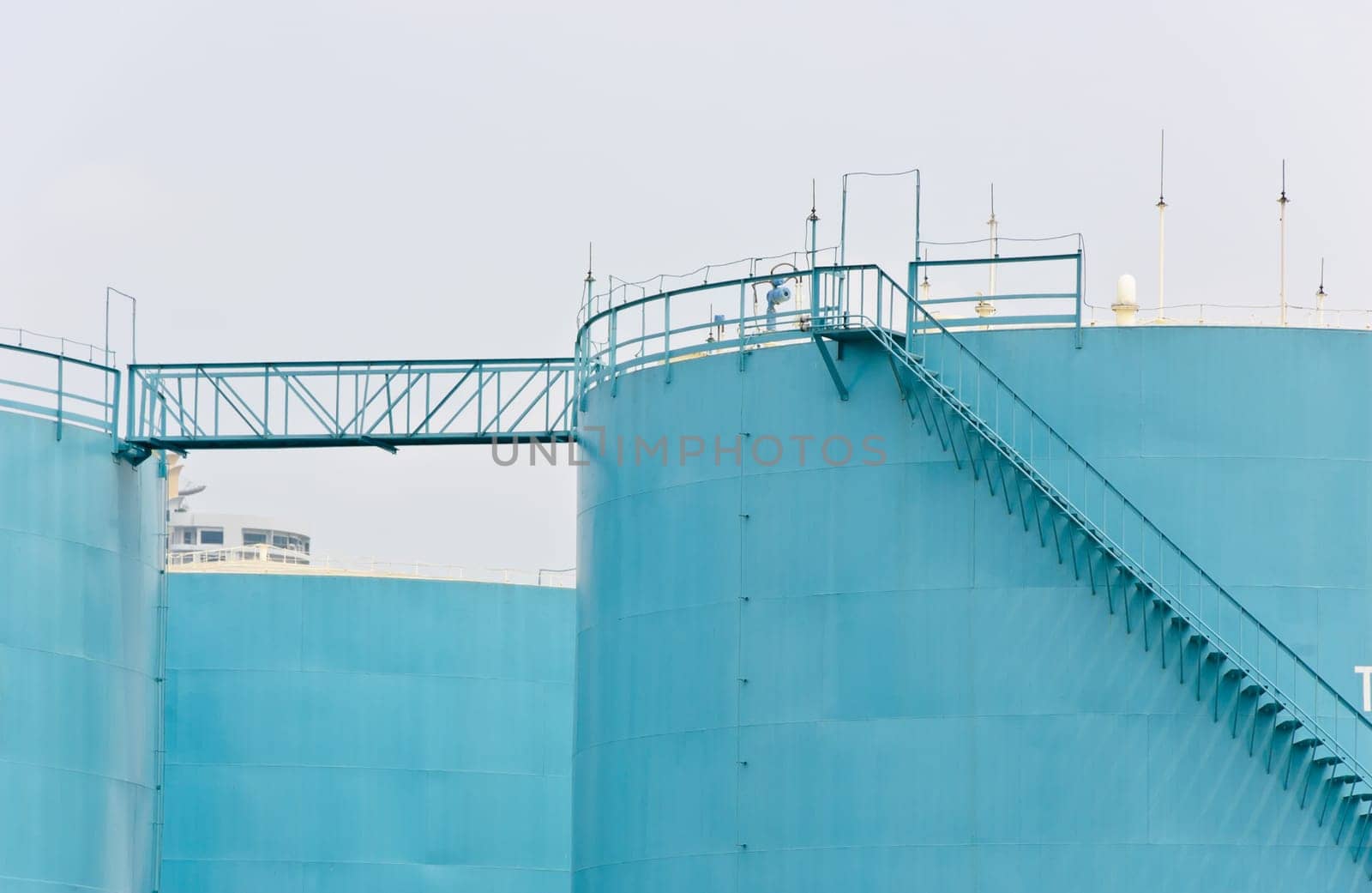 Industrial fuel tank with stairs