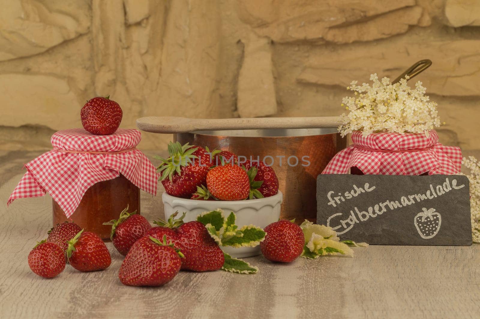 Strawberry jam cooking