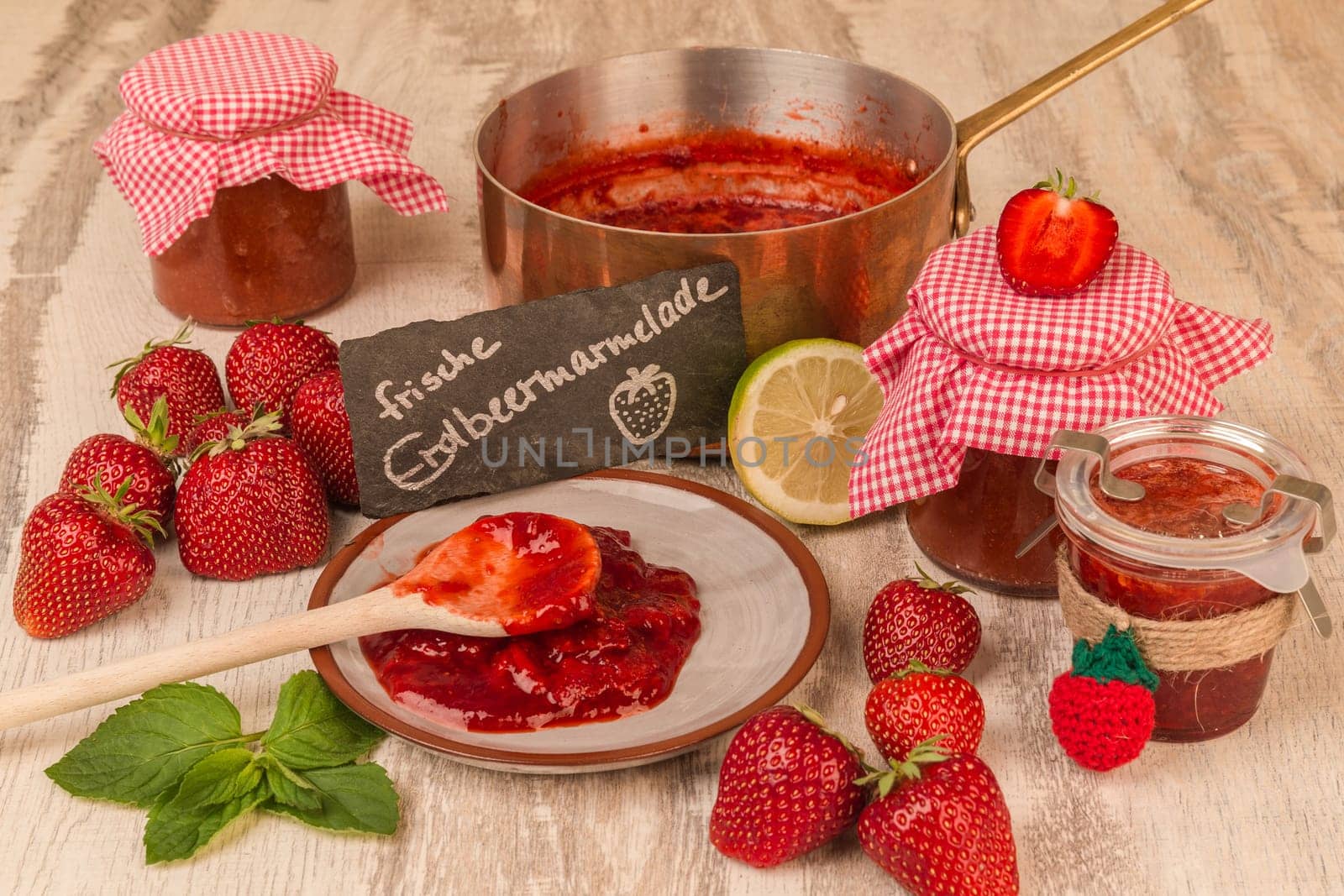 Strawberry jam cooking