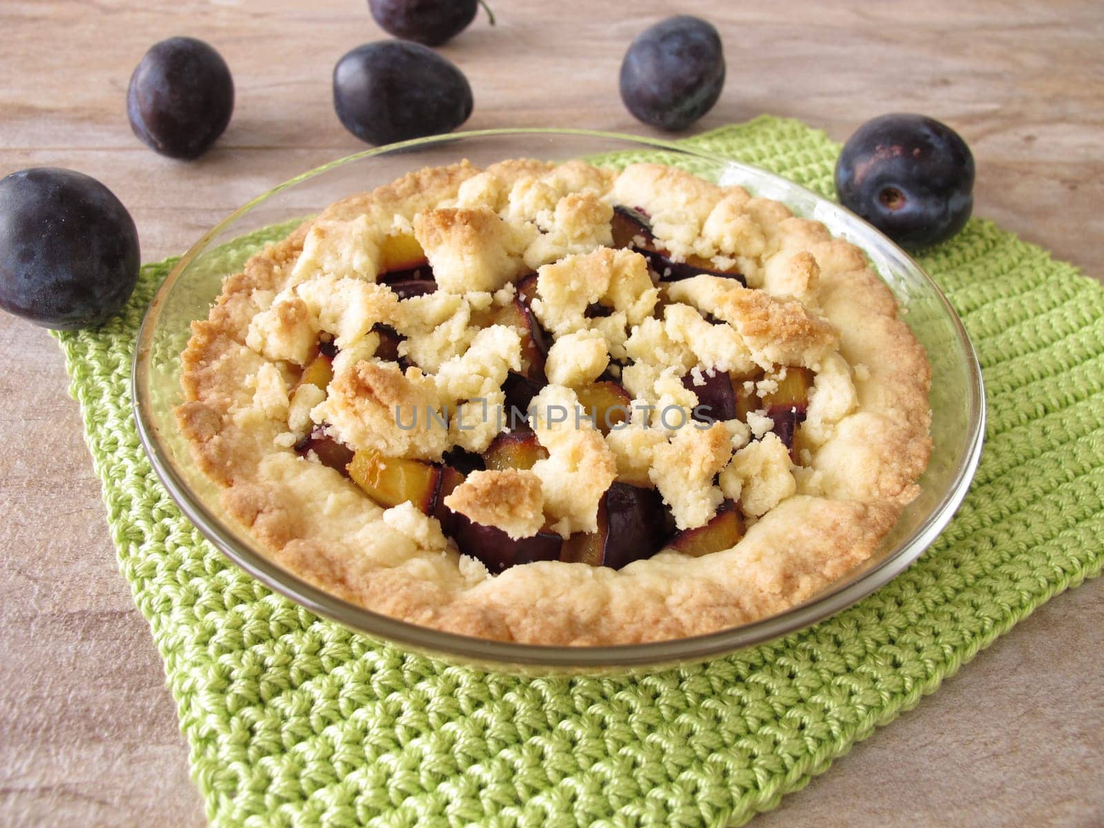 Plum cake