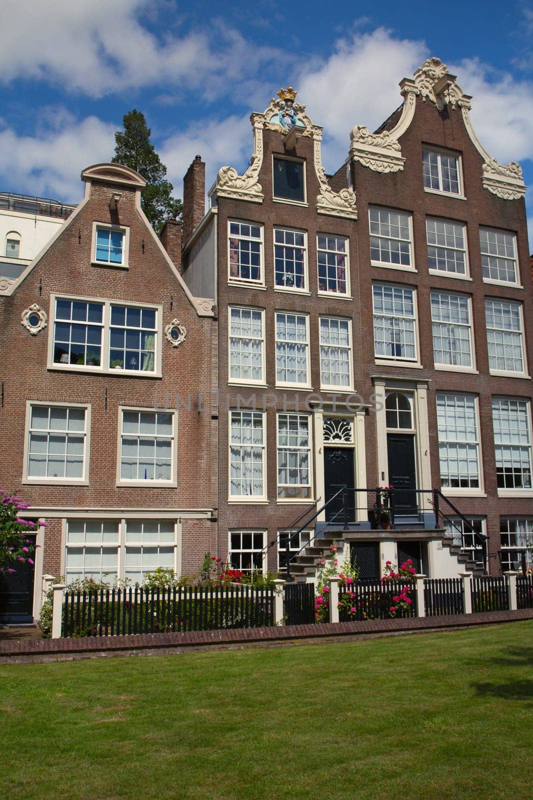 Unique example of traditional Dutch architecture (Begijnhof, Amsterdam). Vertically.