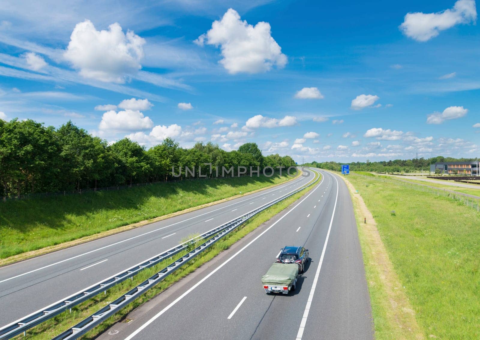 highway with home going travelers