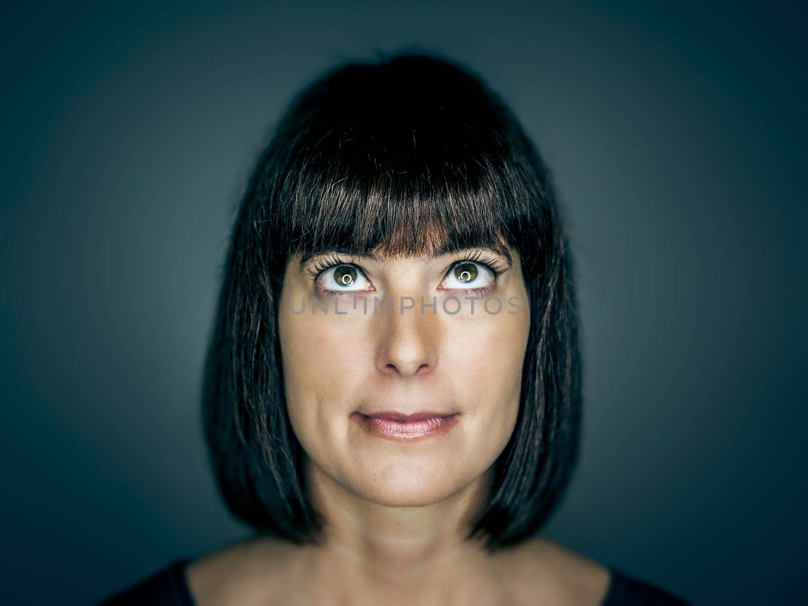 An image of a beautiful woman