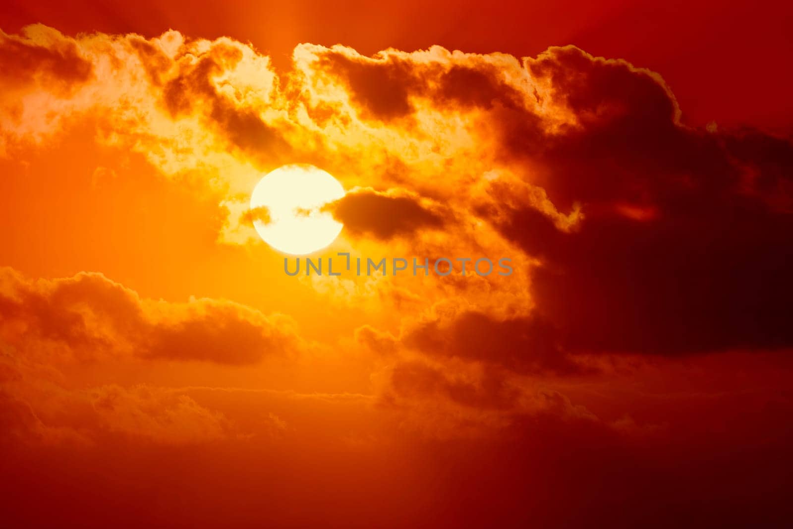 An image of a beautiful sunset sky